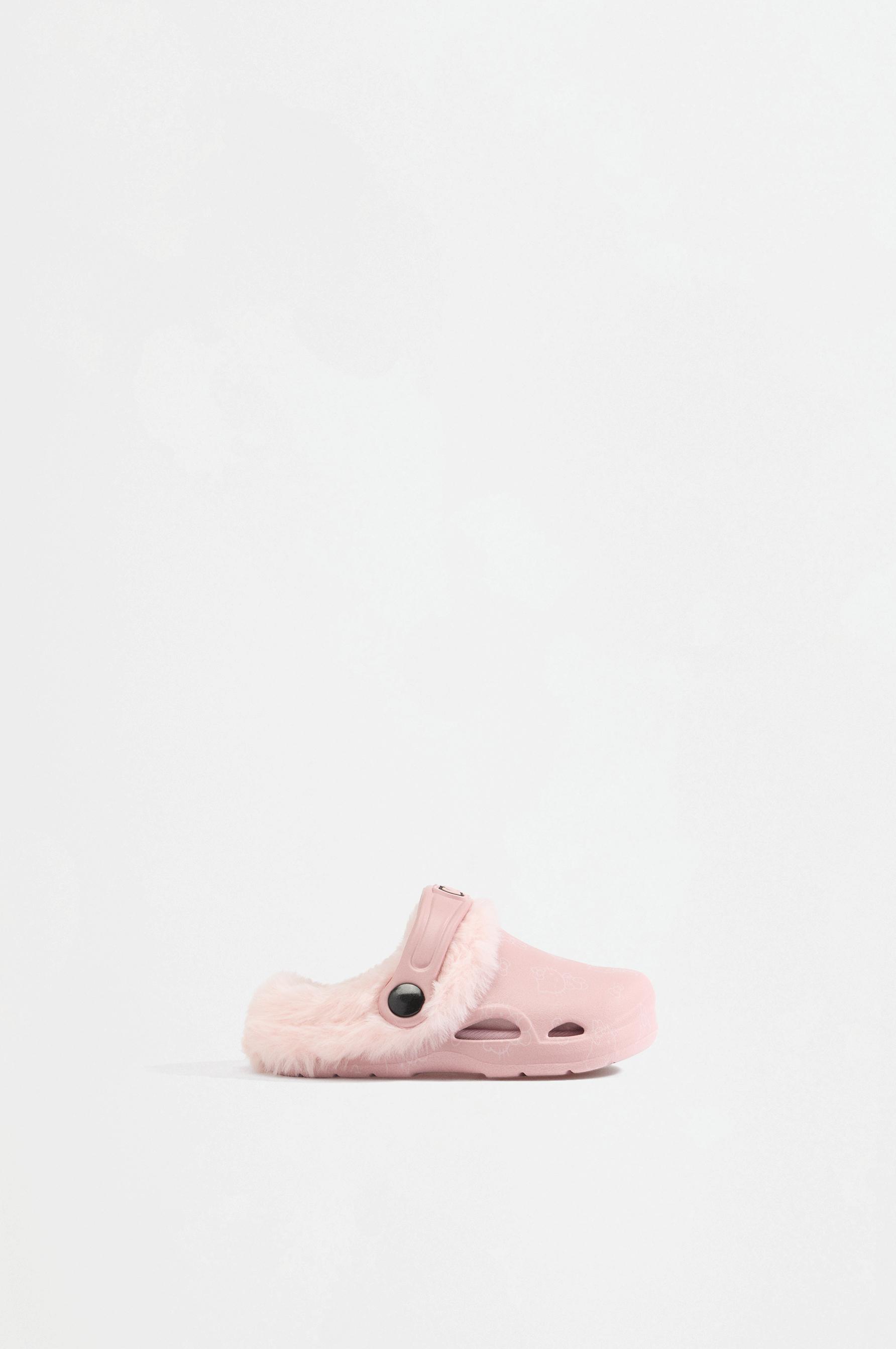 Barefoot Hello Kitty ©SANRIO kauçuk terlik