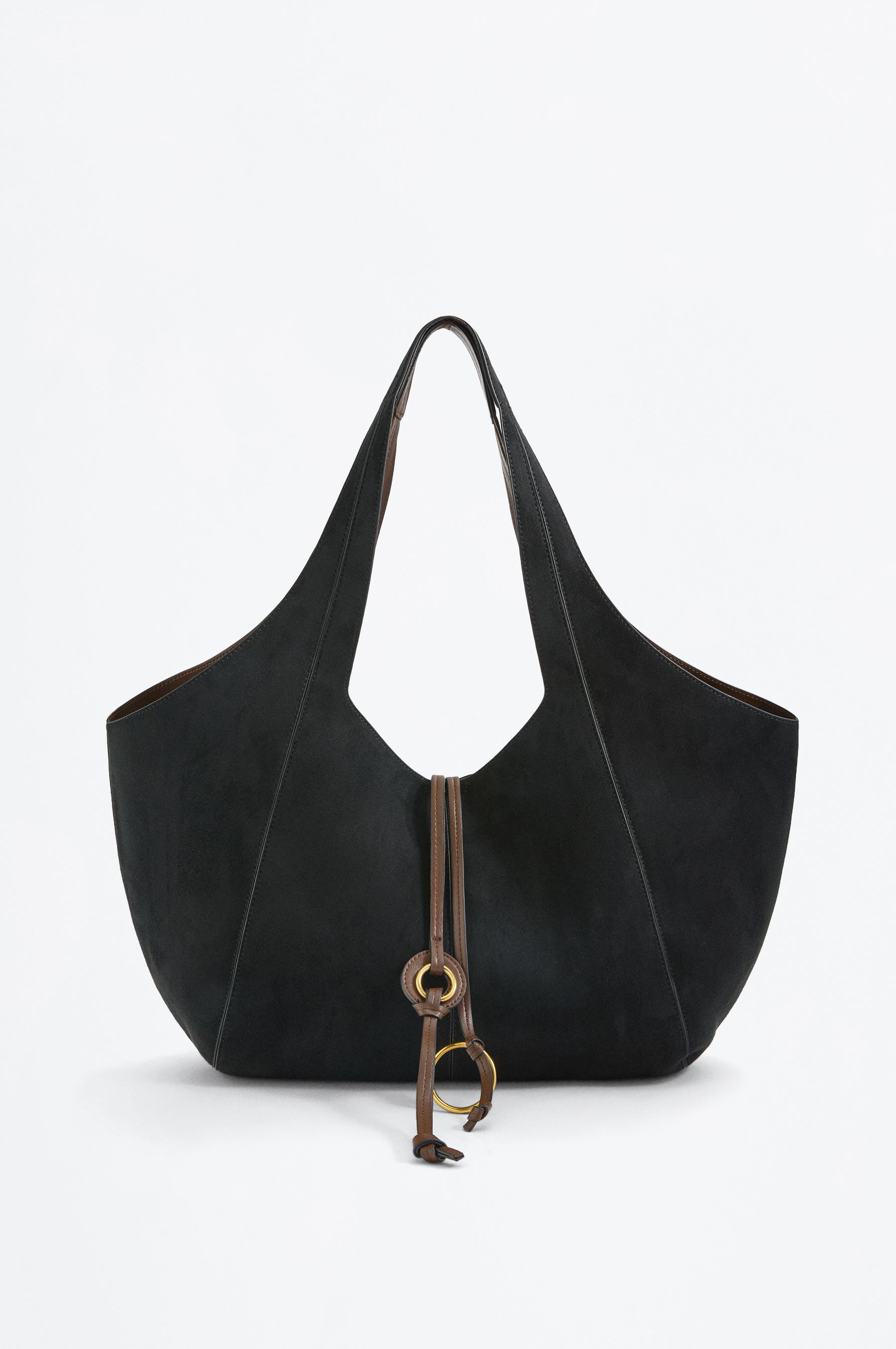 Bolso de hombro efecto ante detalle