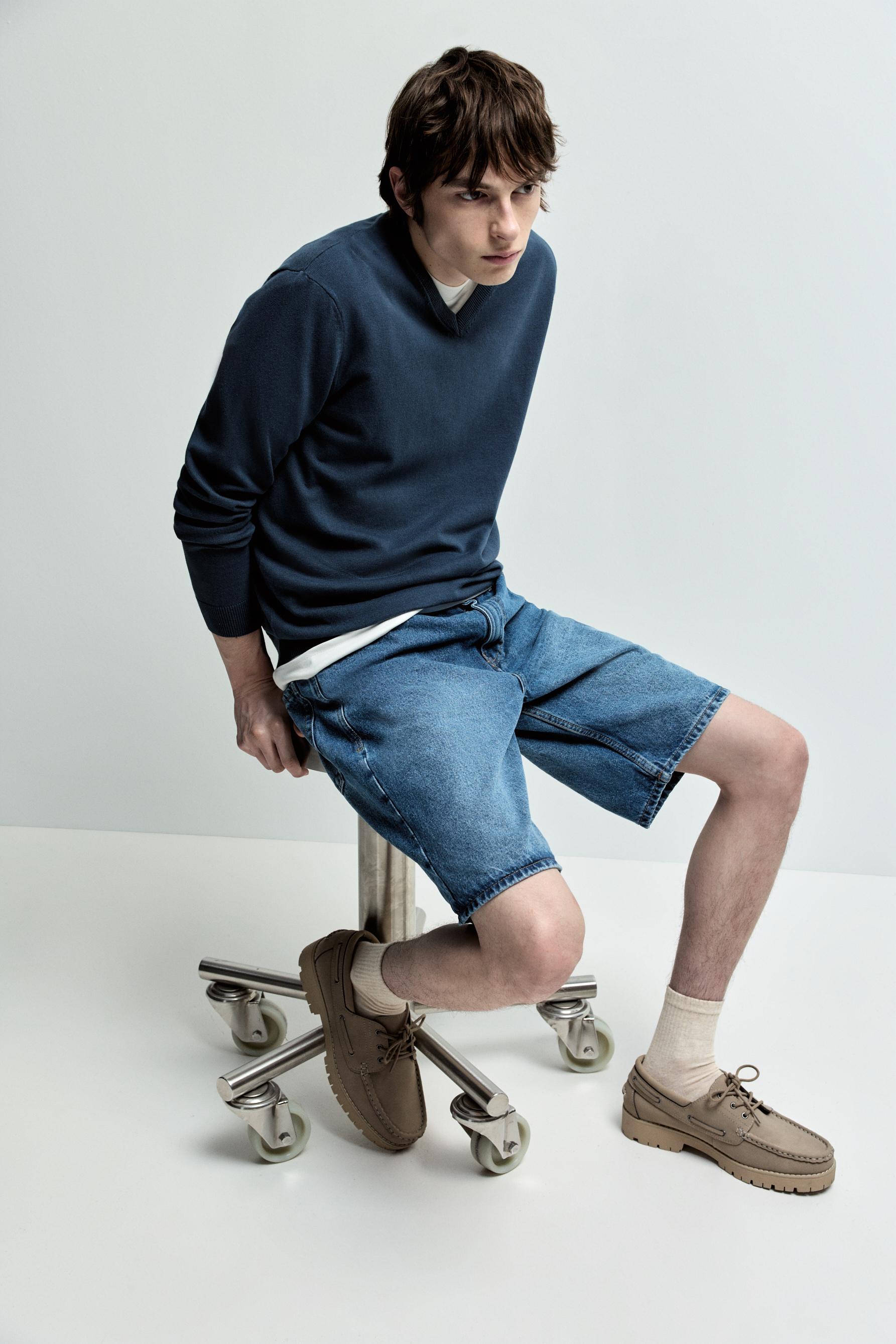 Regular fit denim Bermuda shorts — INDIGO