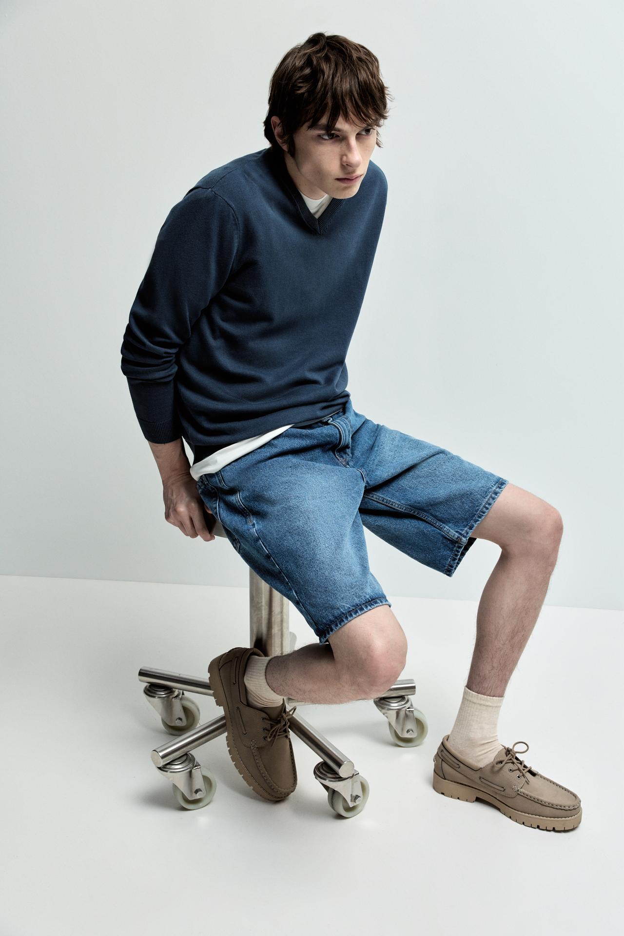 Regular fit denim Bermuda shorts — INDIGO