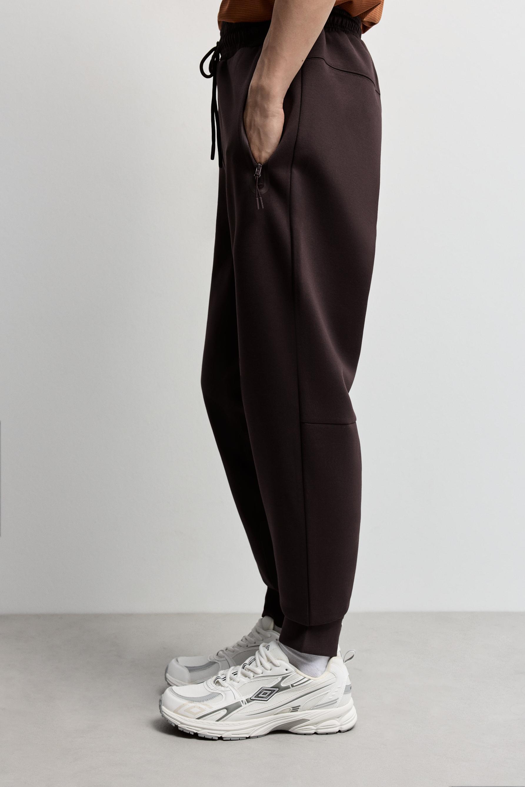 Basic interlock joggers — CHOCOLATE