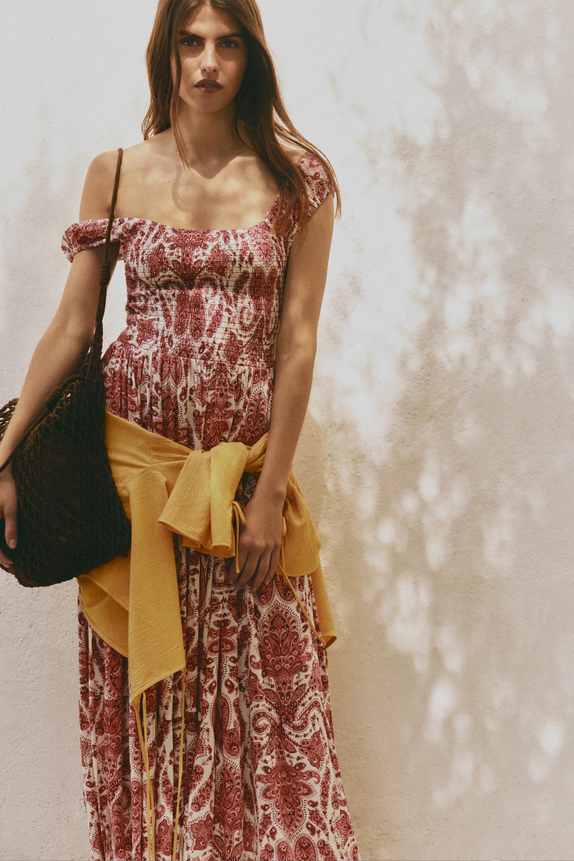 Smocked midi dress — BURGUNDY/ECRU