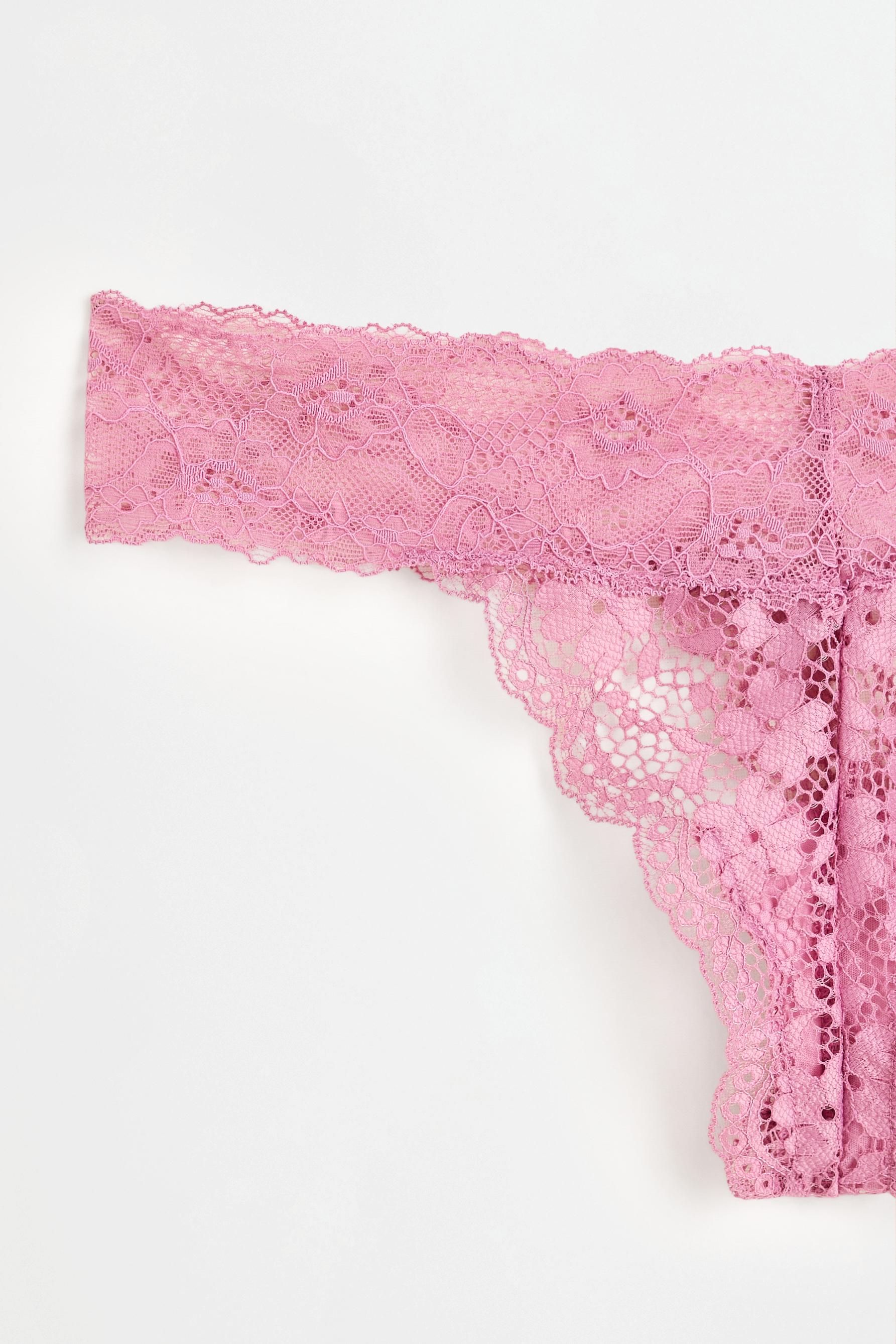 Lace thong — PINK