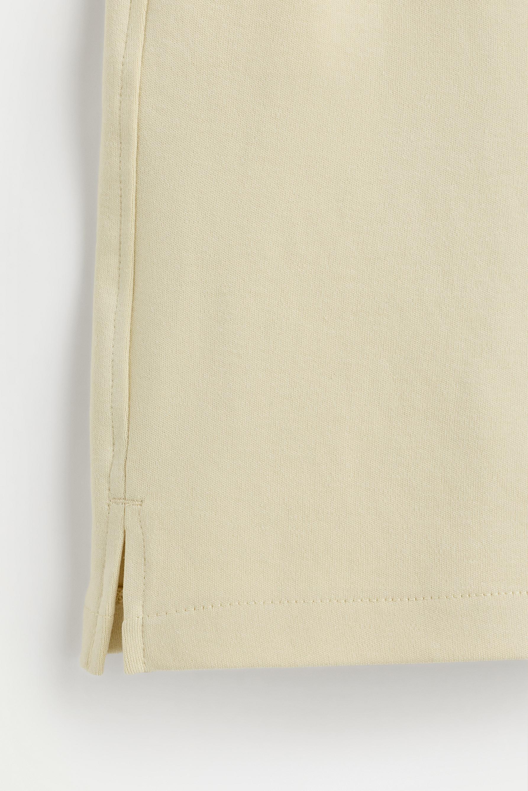 Interlock Bermuda shorts — VANILLA