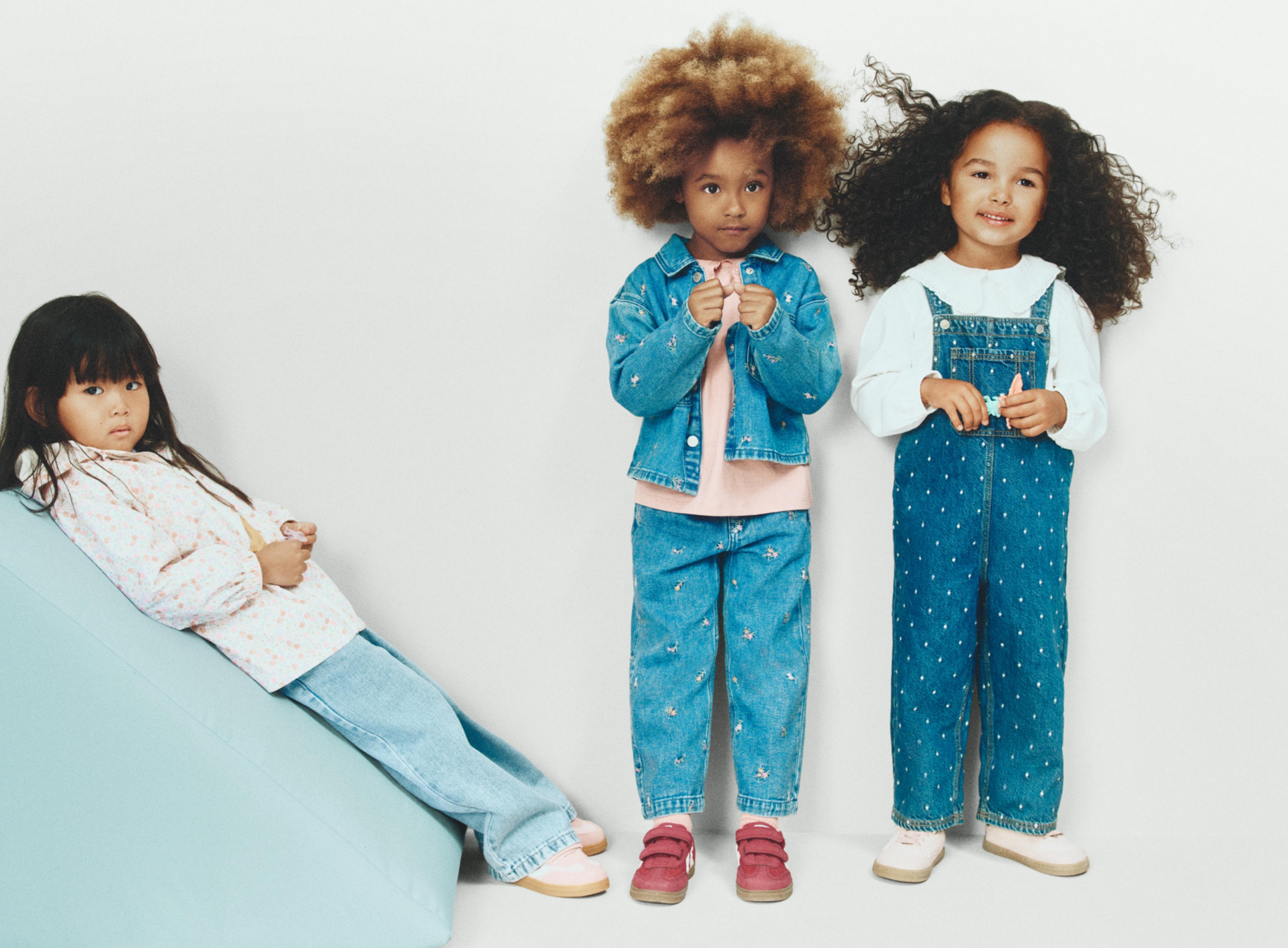 Embroidered denim dungarees — DARK BLUE