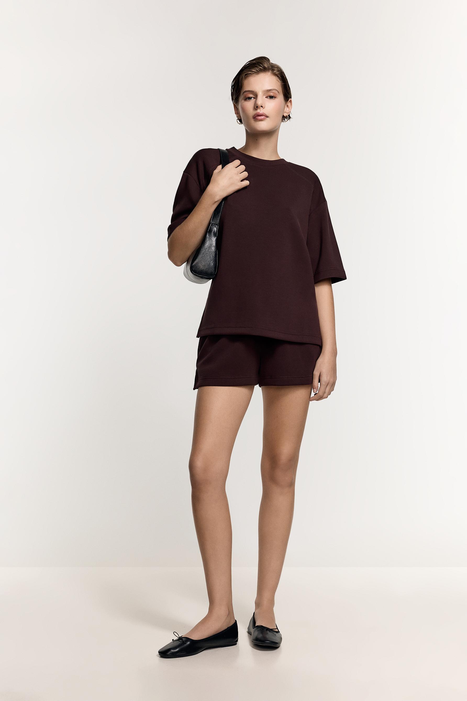 Raglan sleeve sweatshirt — CHOCOLATE