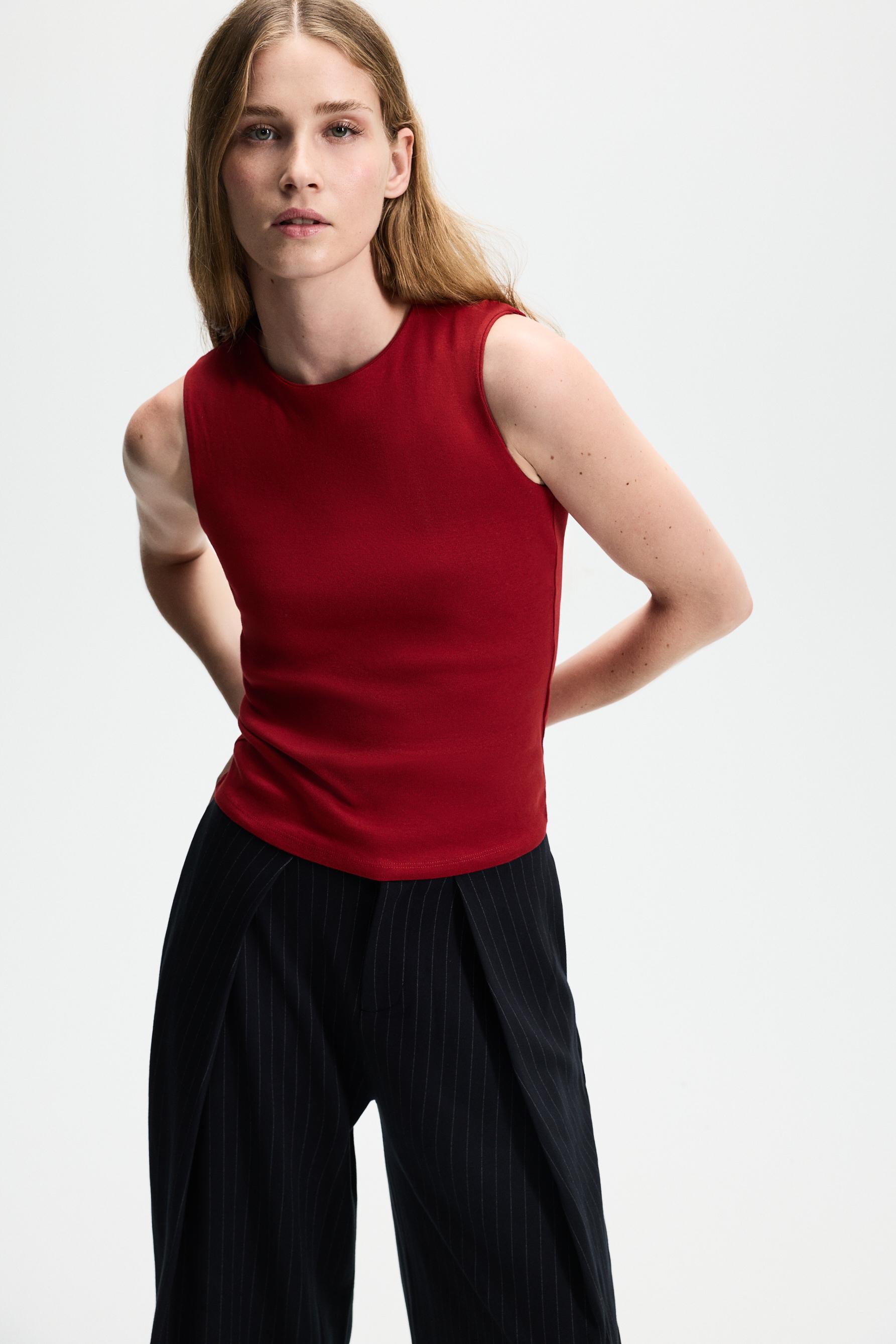 Wide-strap tank top — RED