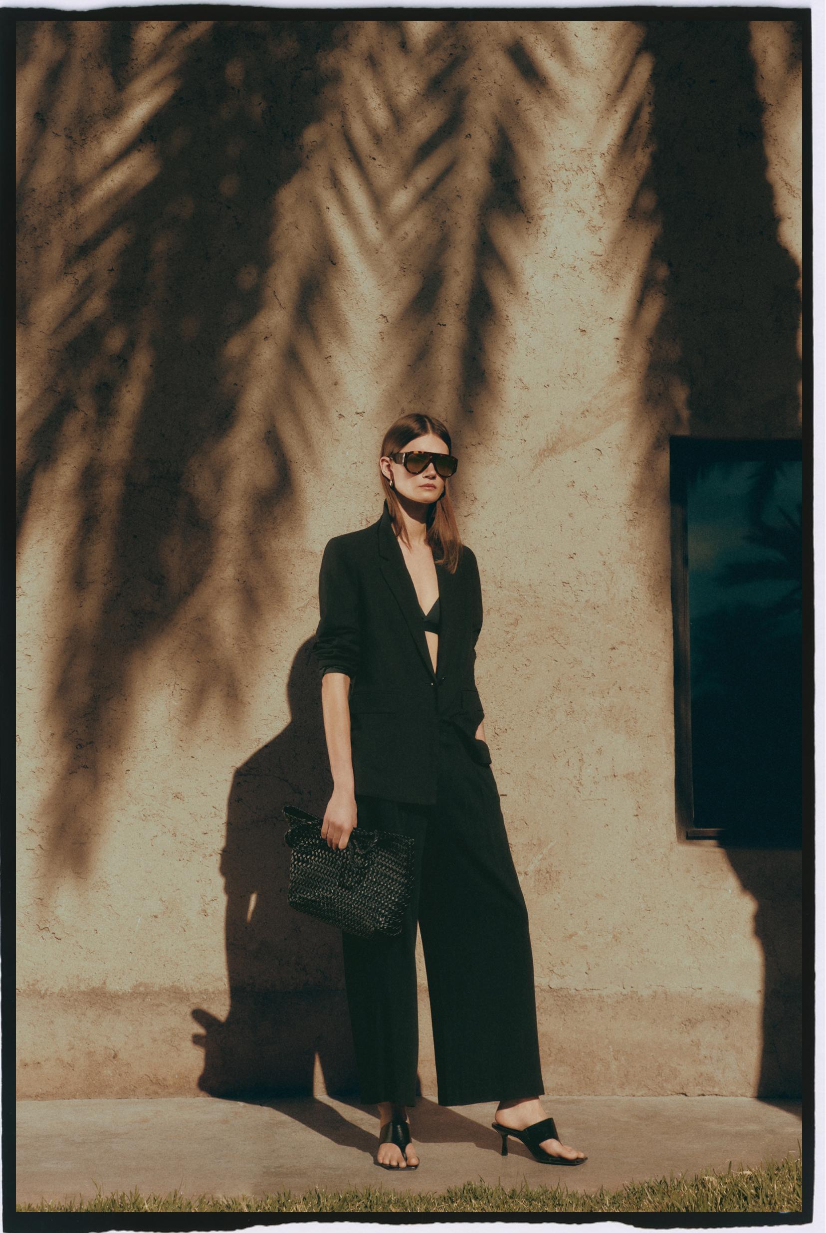 Rustic trousers — BLACK
