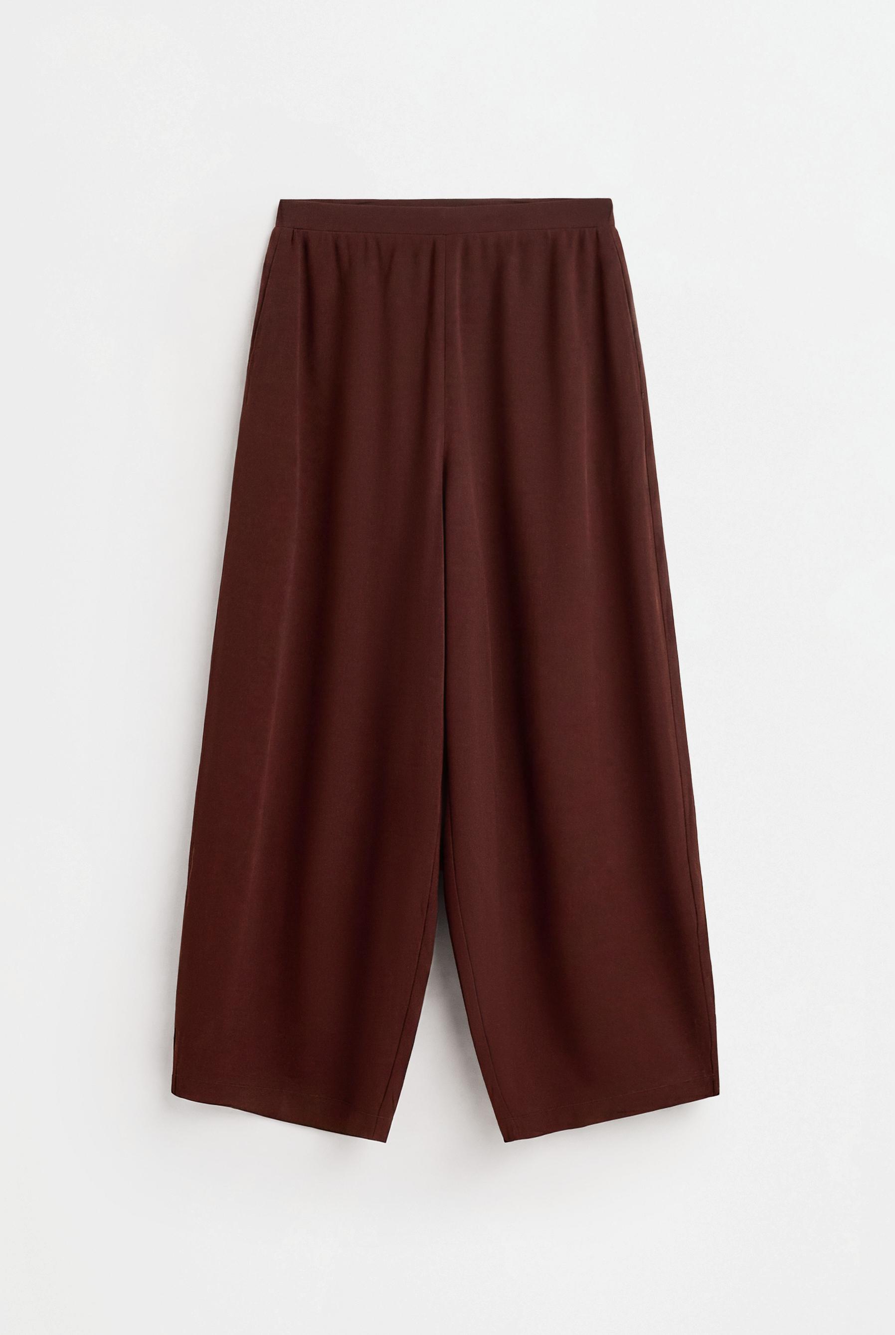 Flowing carrot fit trousers — BROWN