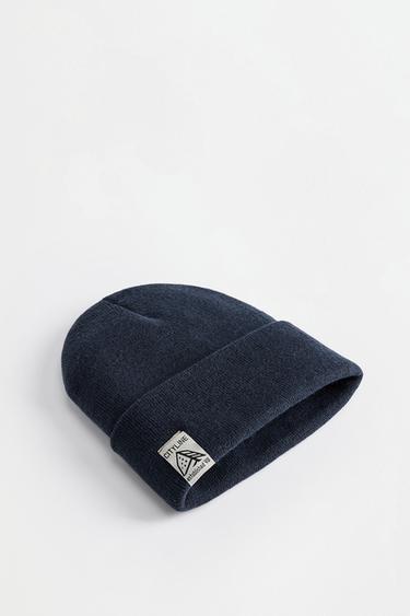 Knit beanie with label — NAVY 2