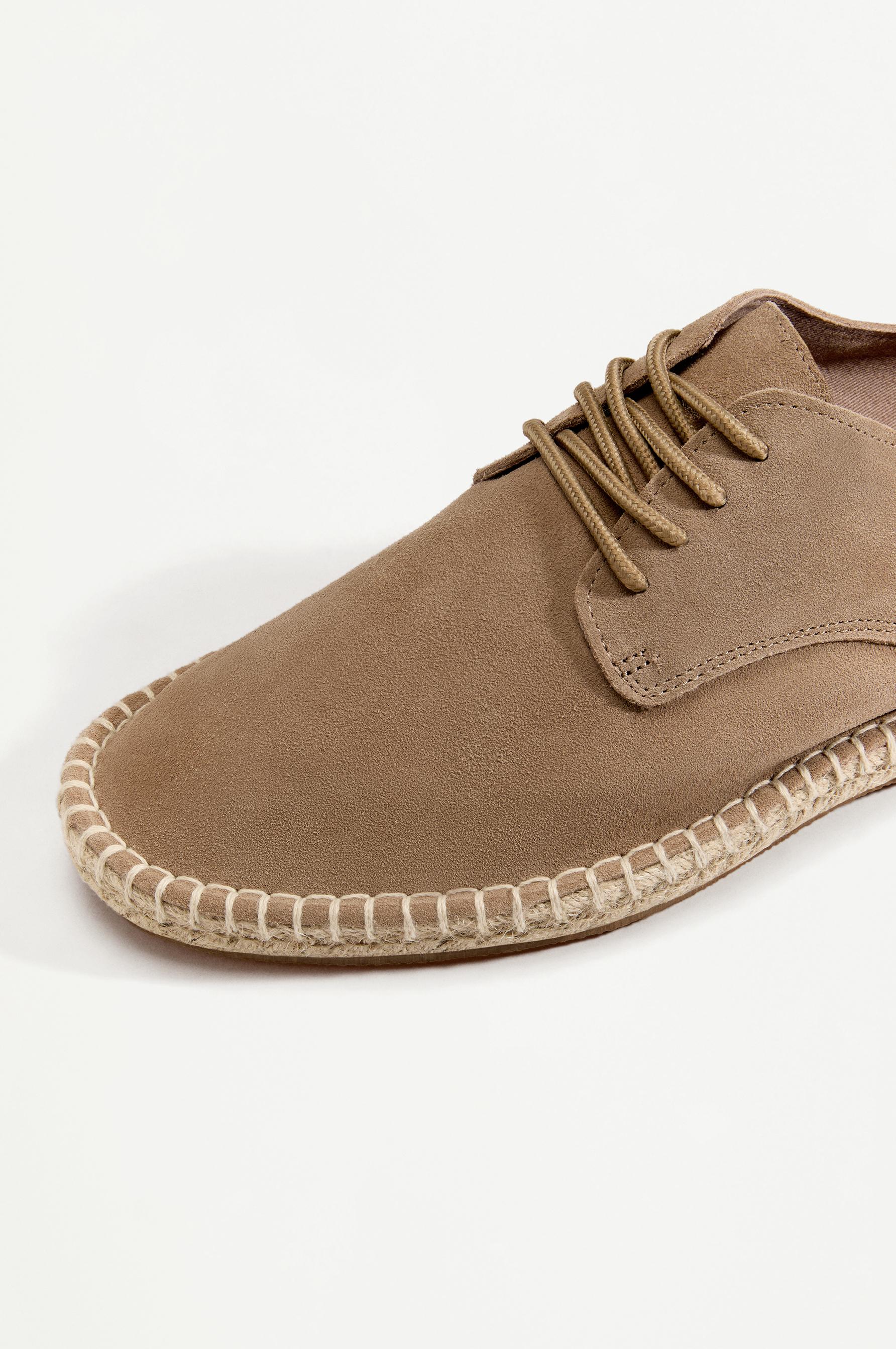 Leather Blucher dress shoe — BEIGE
