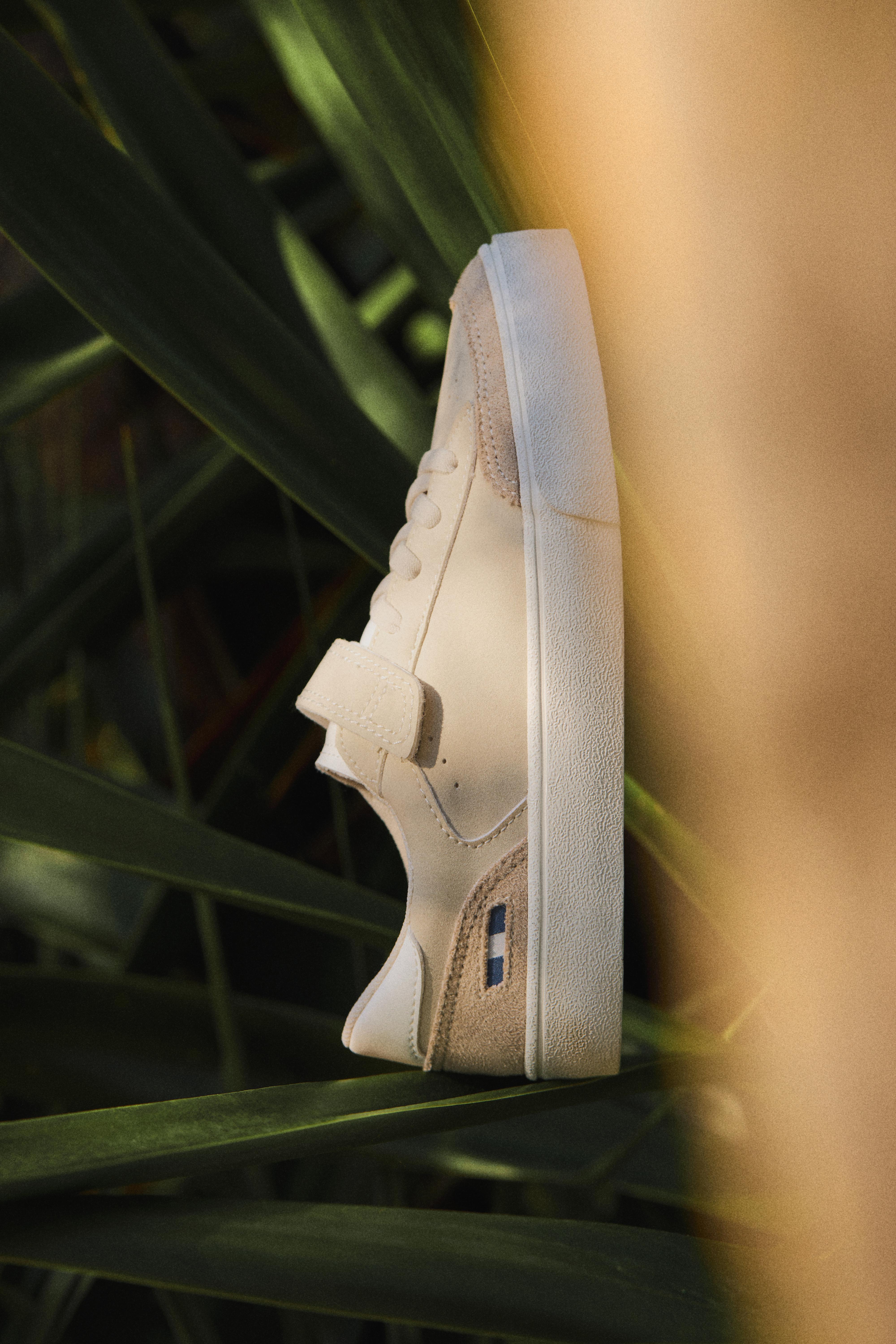 FLAG COMBINATION SNEAKER — BROWN