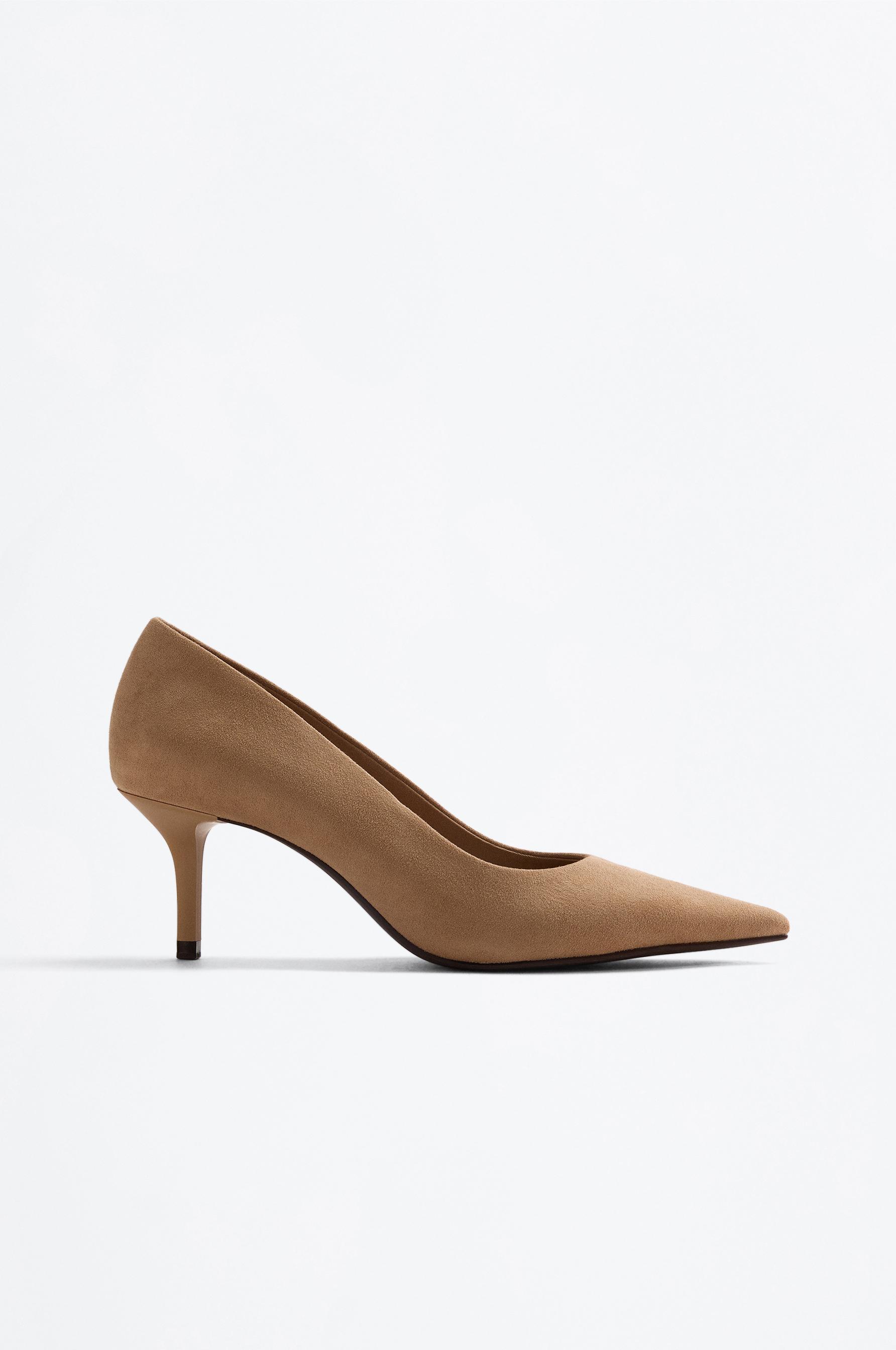 Minimalist heel shoe — BEIGE
