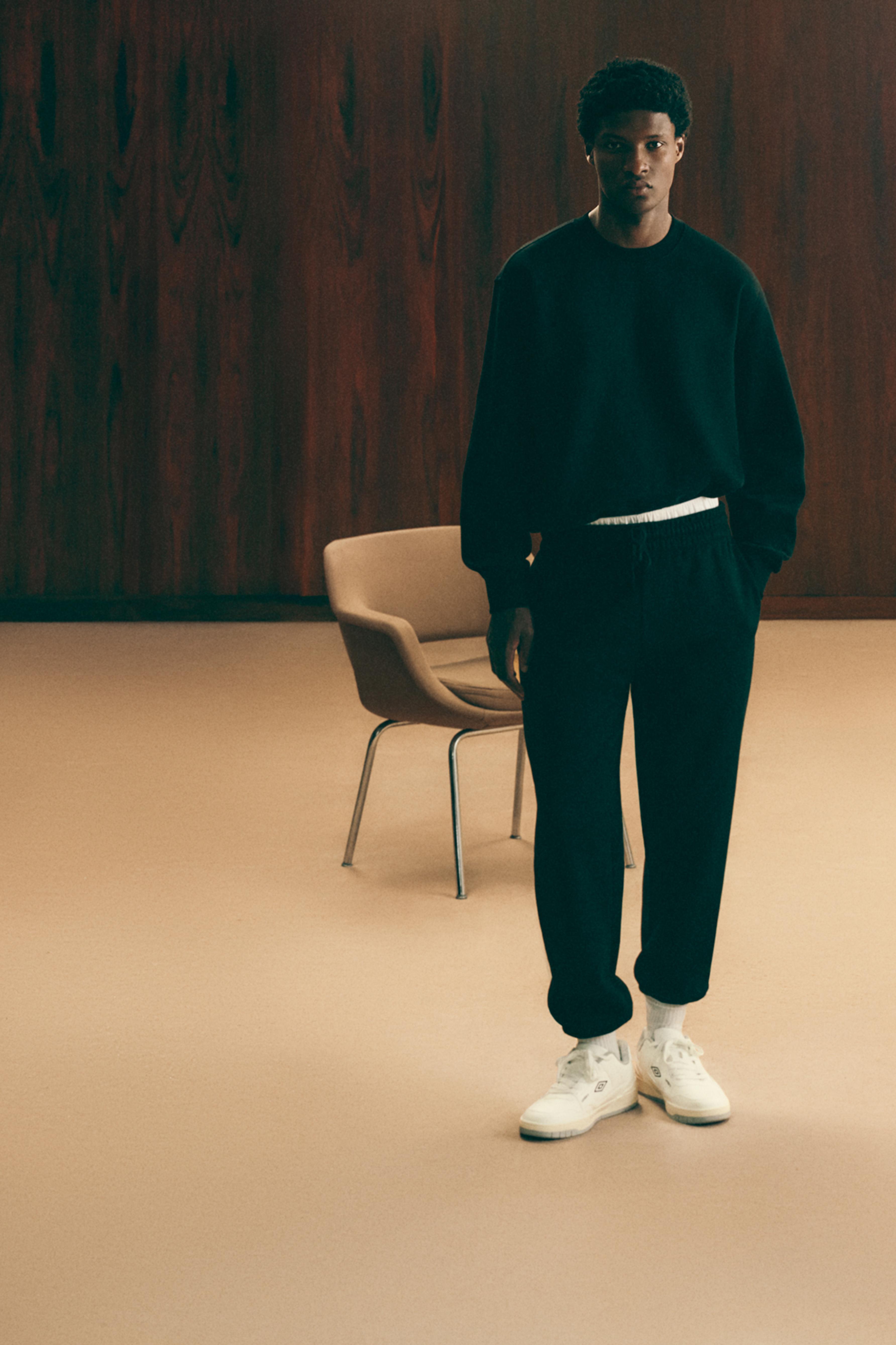 Slim fit tracksuit bottoms — NAVY