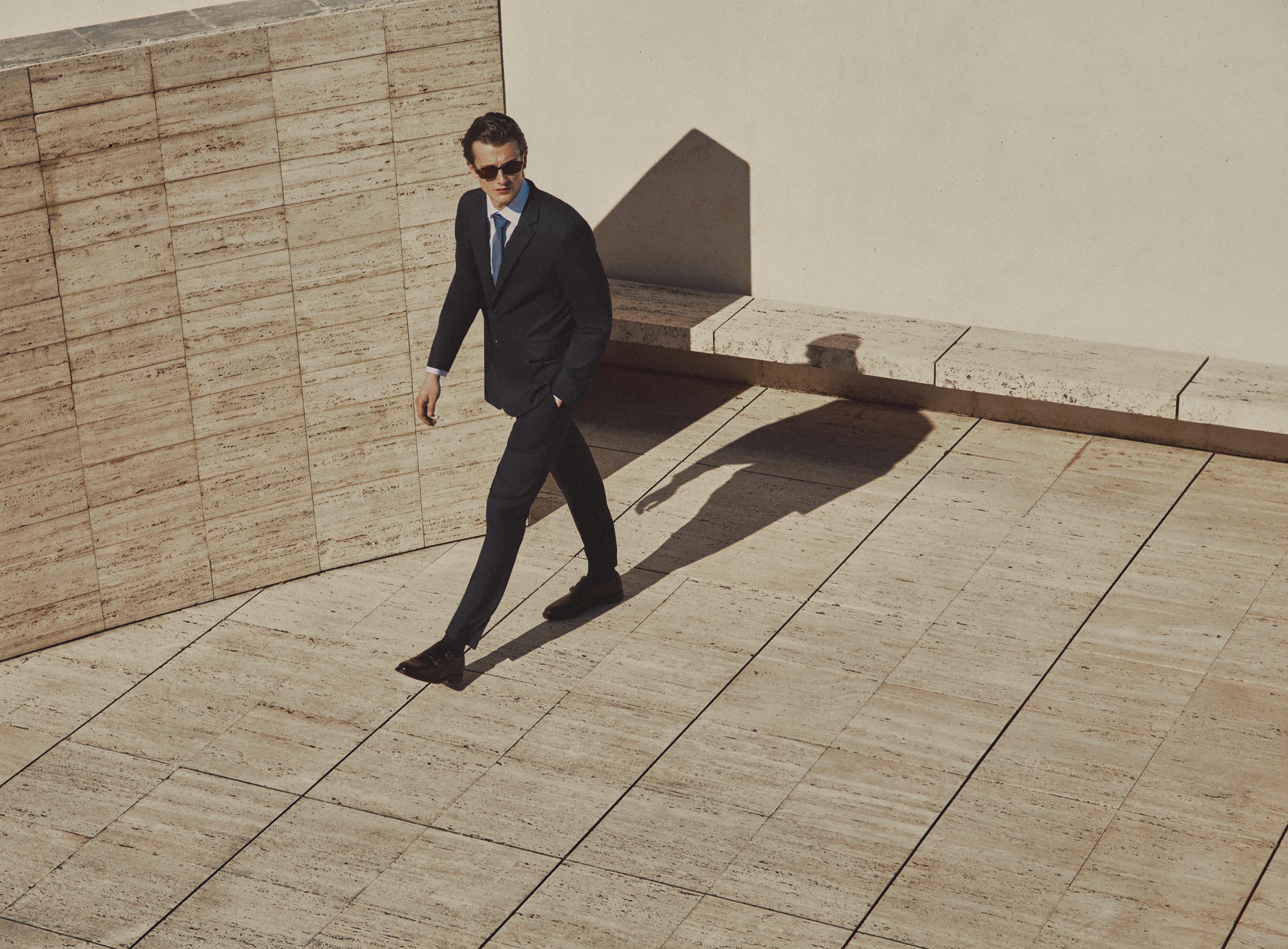 Slim fit suit trousers — NAVY