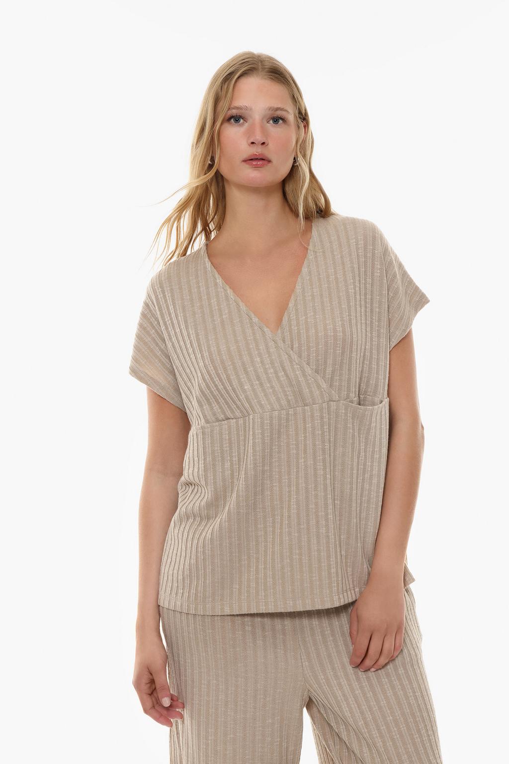 Camiseta oversize punto cortado