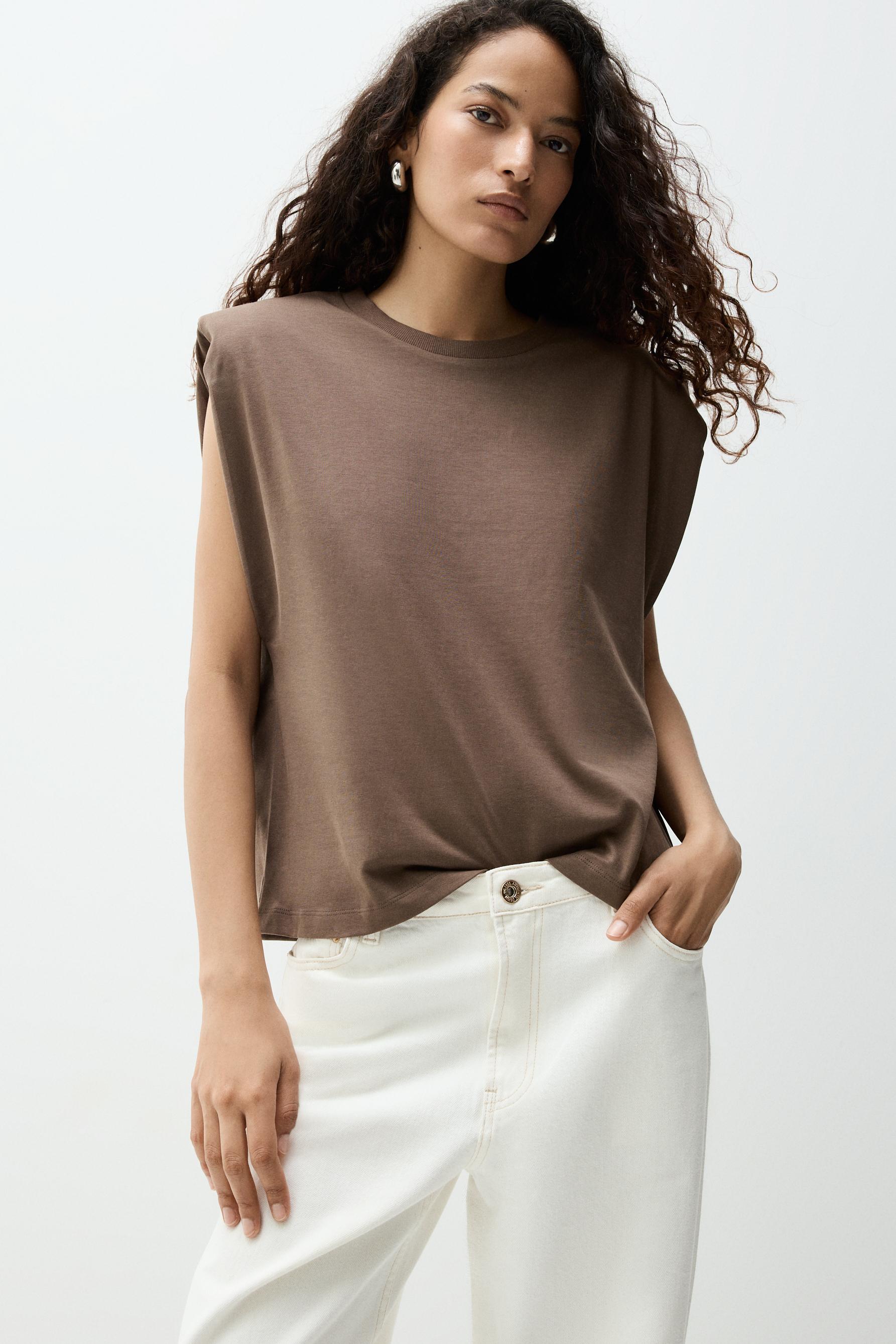 Camiseta hombreras heavy