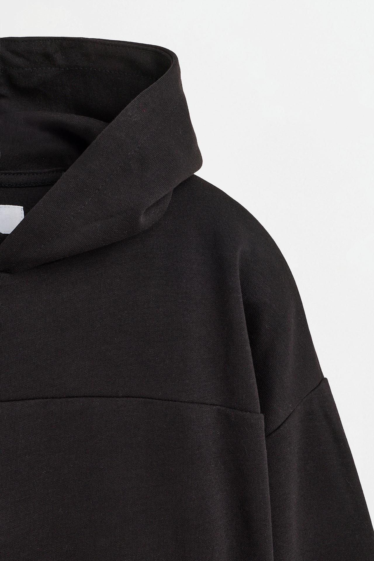 Interlock hoodie — BLACK