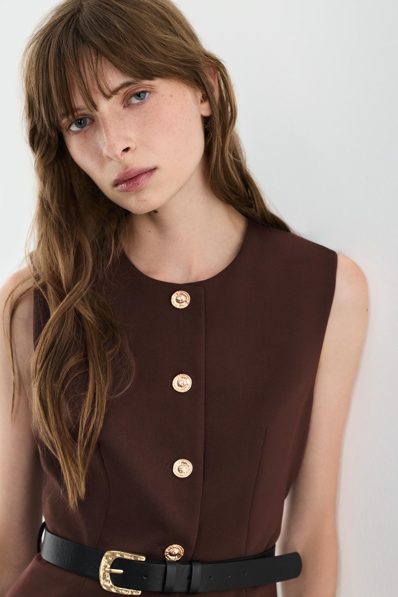 Long buttoned waistcoat — DARK BROWN