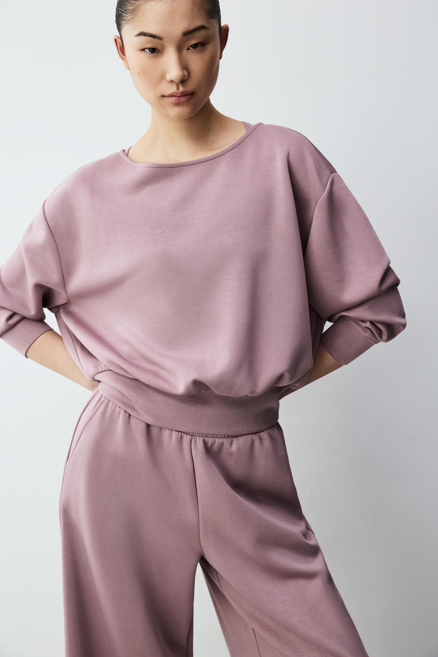 Sudadera fluida cuello barca