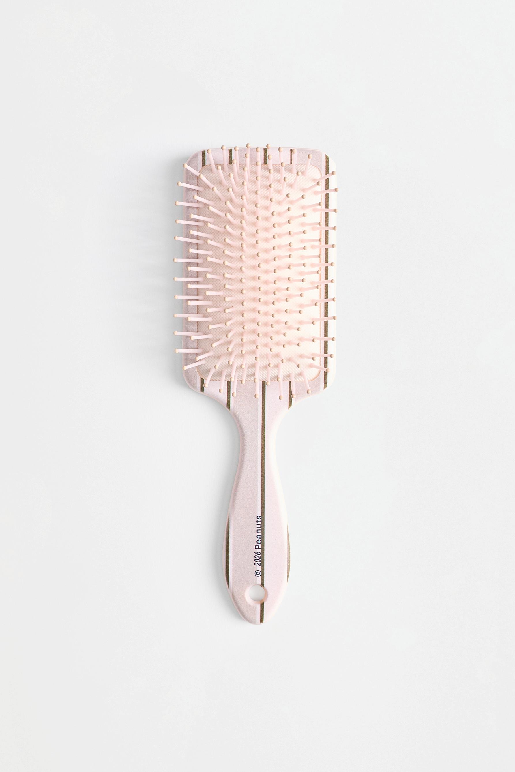 Rectangular Snoopy Peanuts™ hair brush — BEIGE