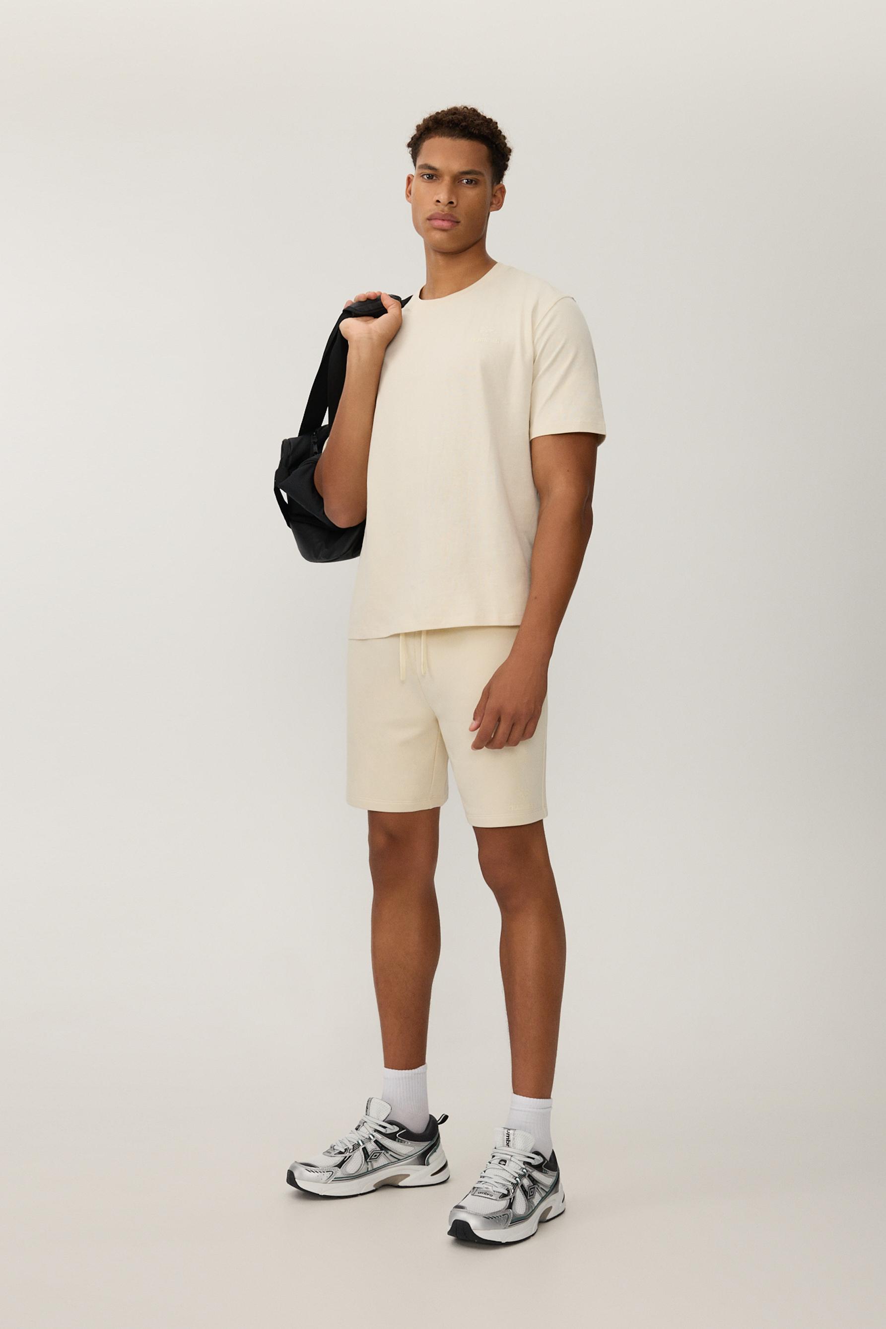 Bermuda chándal Umbro x Lefties