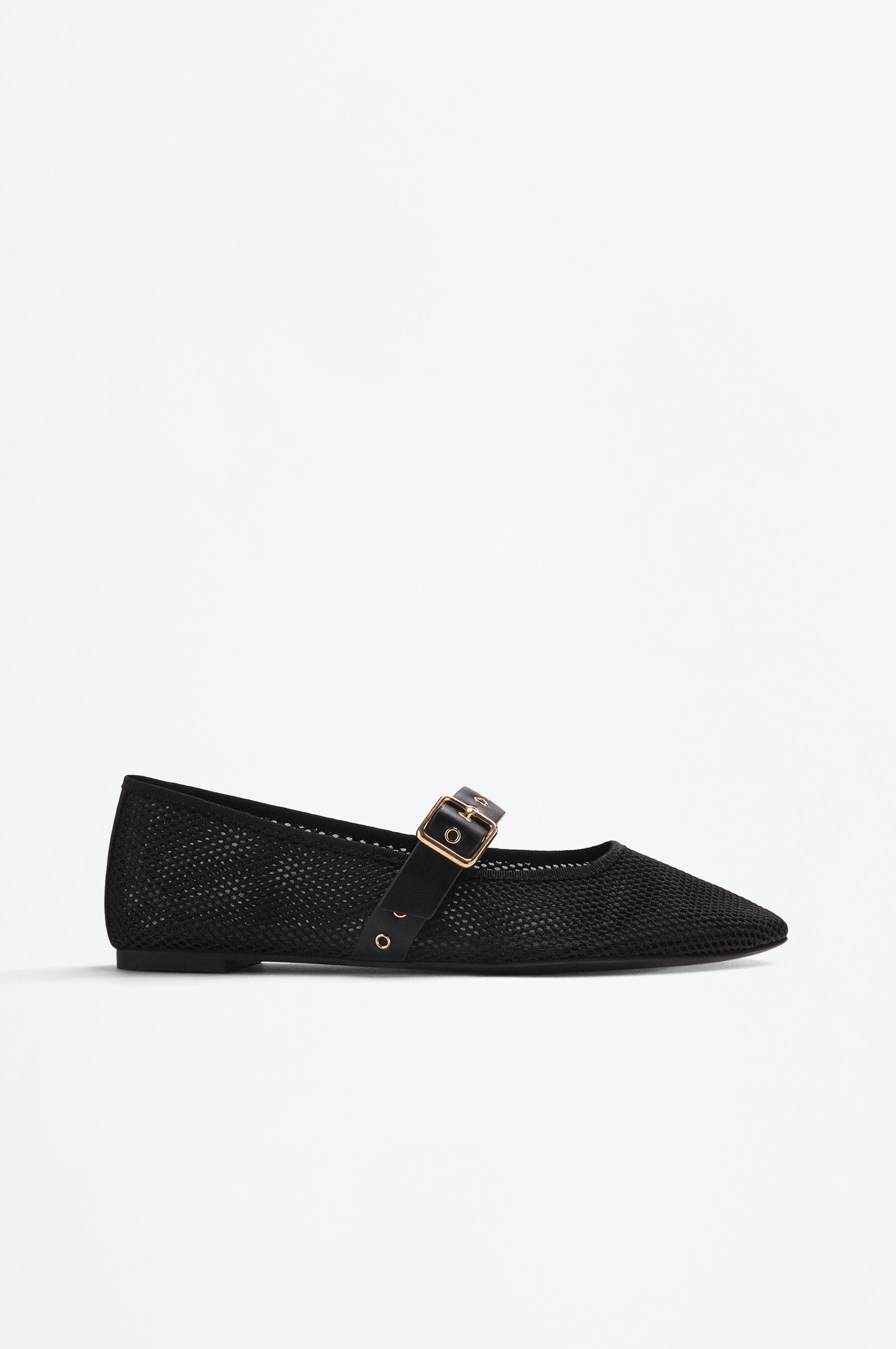 Fabric strap ballet flat — BLACK