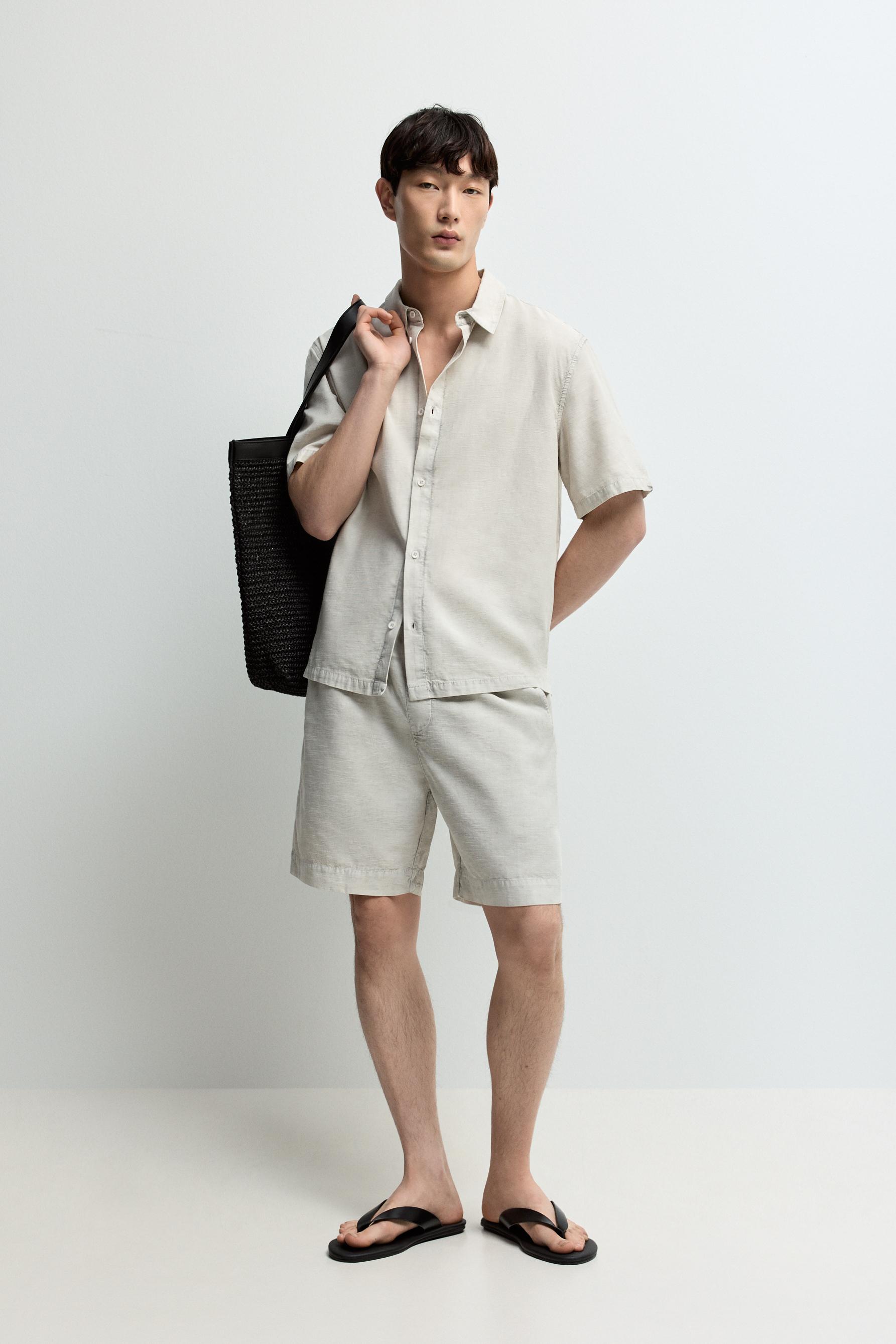 Textured jogger Bermuda shorts — PALE GREY