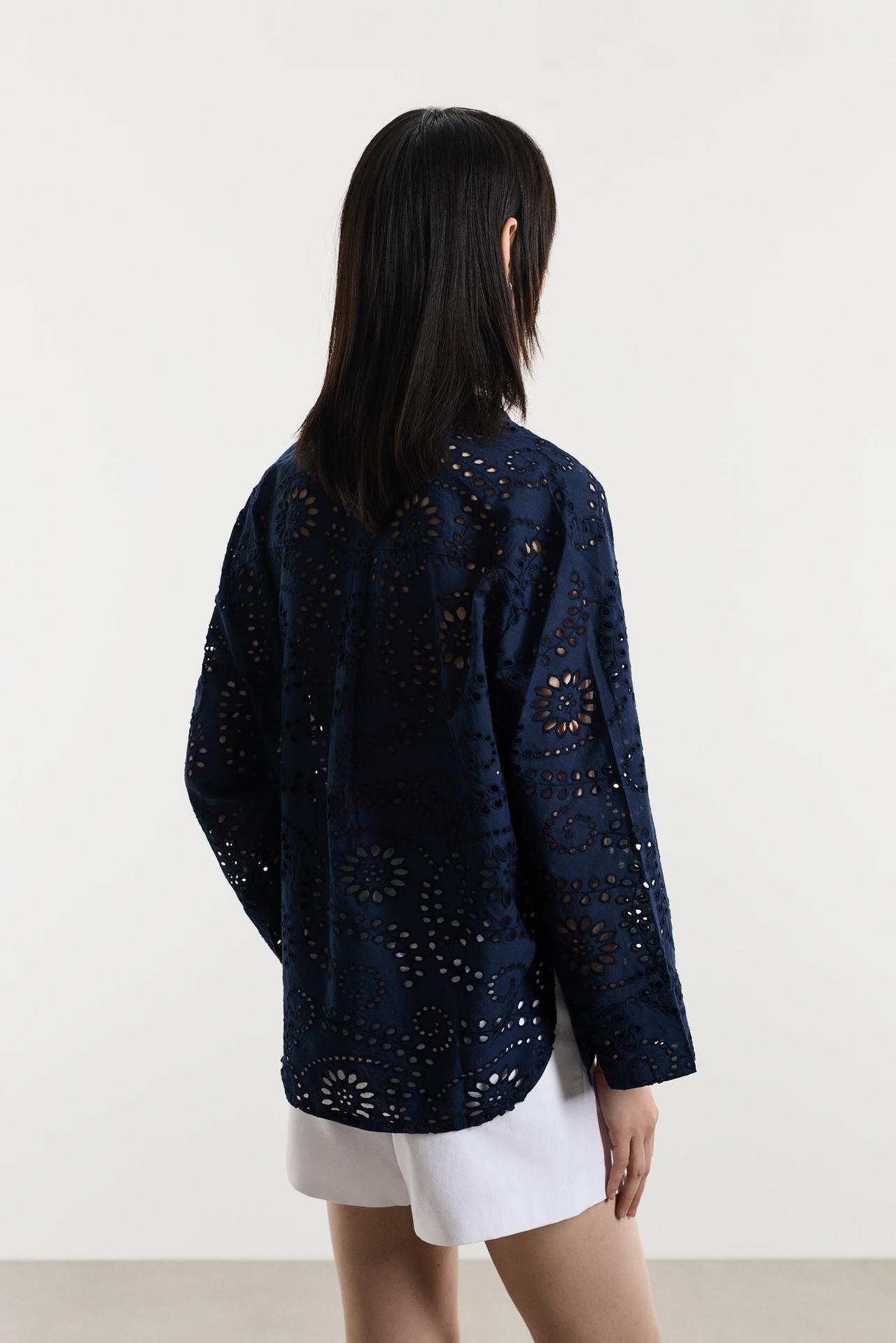 Oversize Swiss embroidery shirt — BLUE