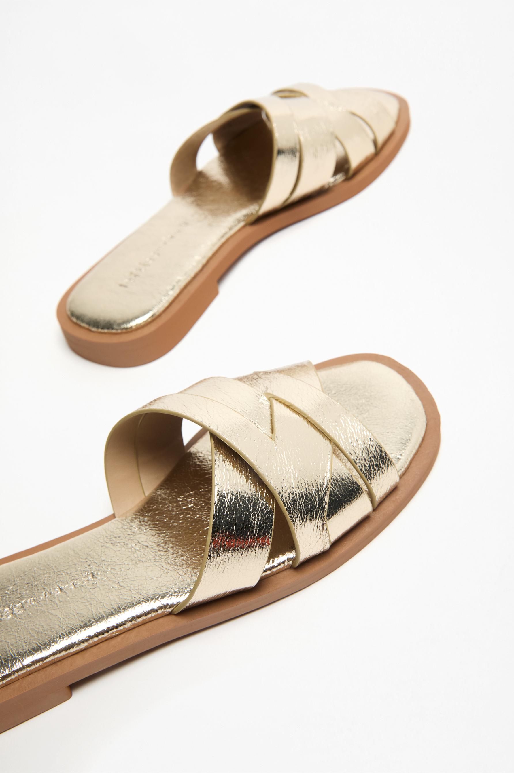 Braided sandals — GOLD