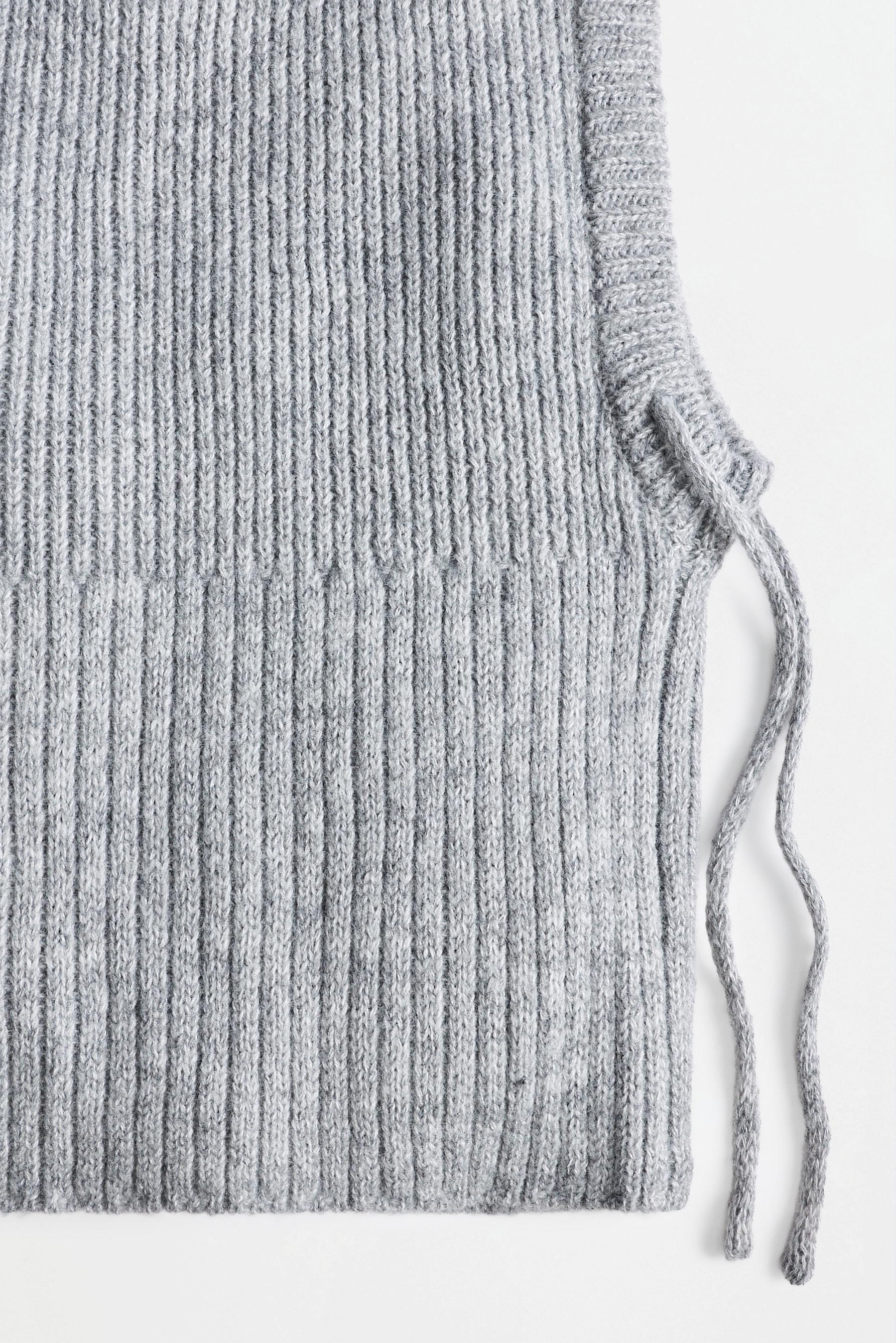 Knit balaclava — PALE GREY