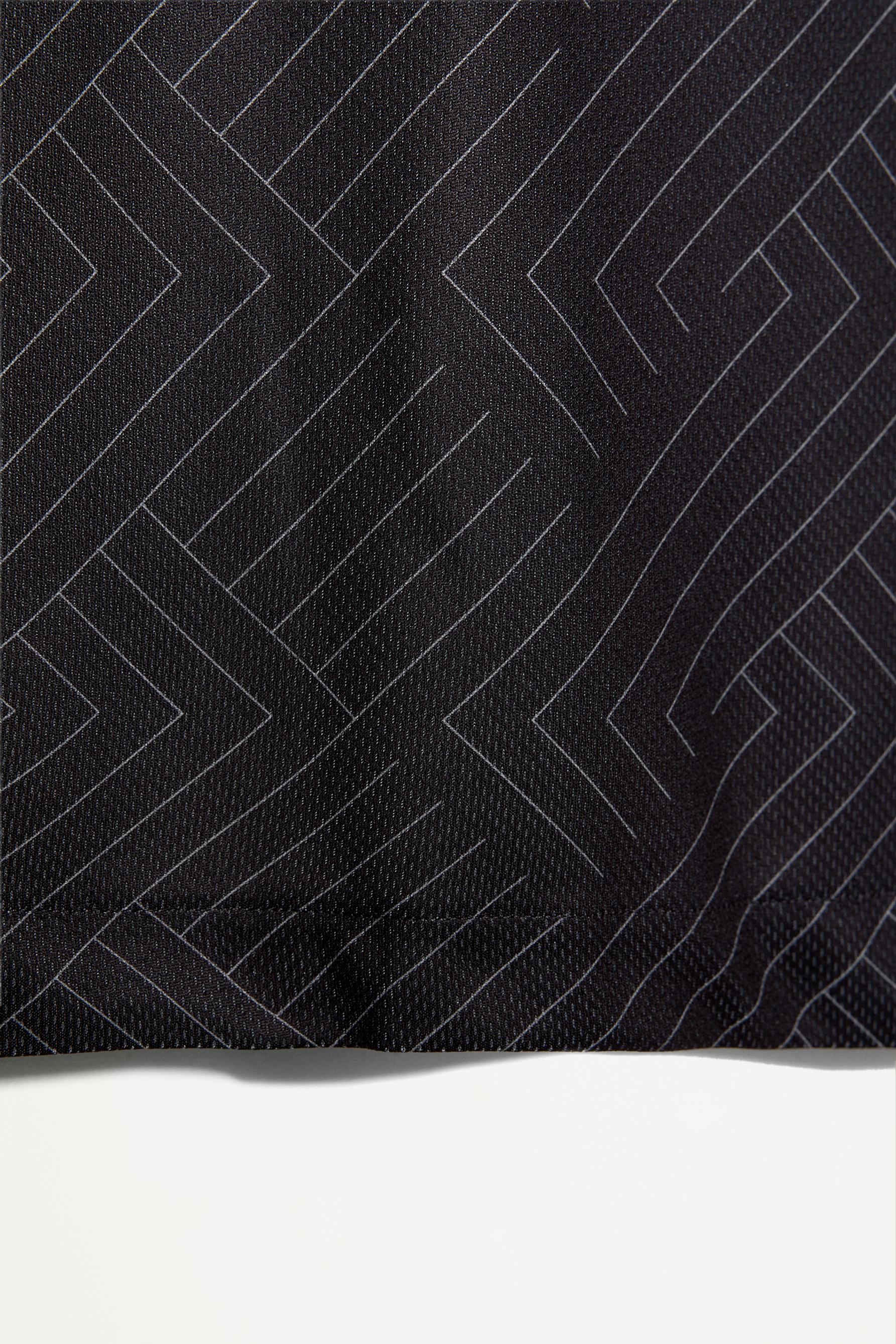 Printed sports T-shirt — BLACK