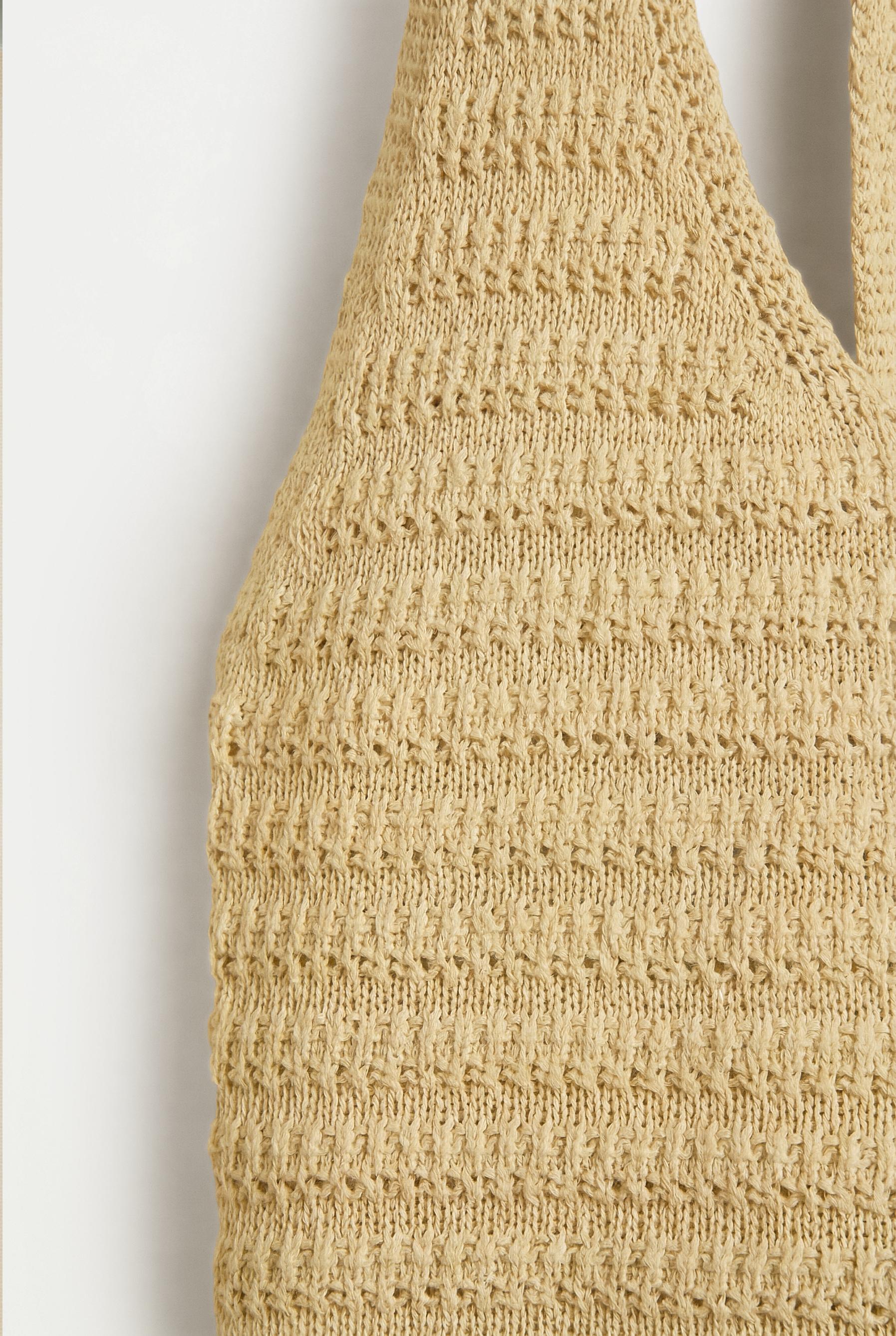 Knit halter top — PALE GREEN