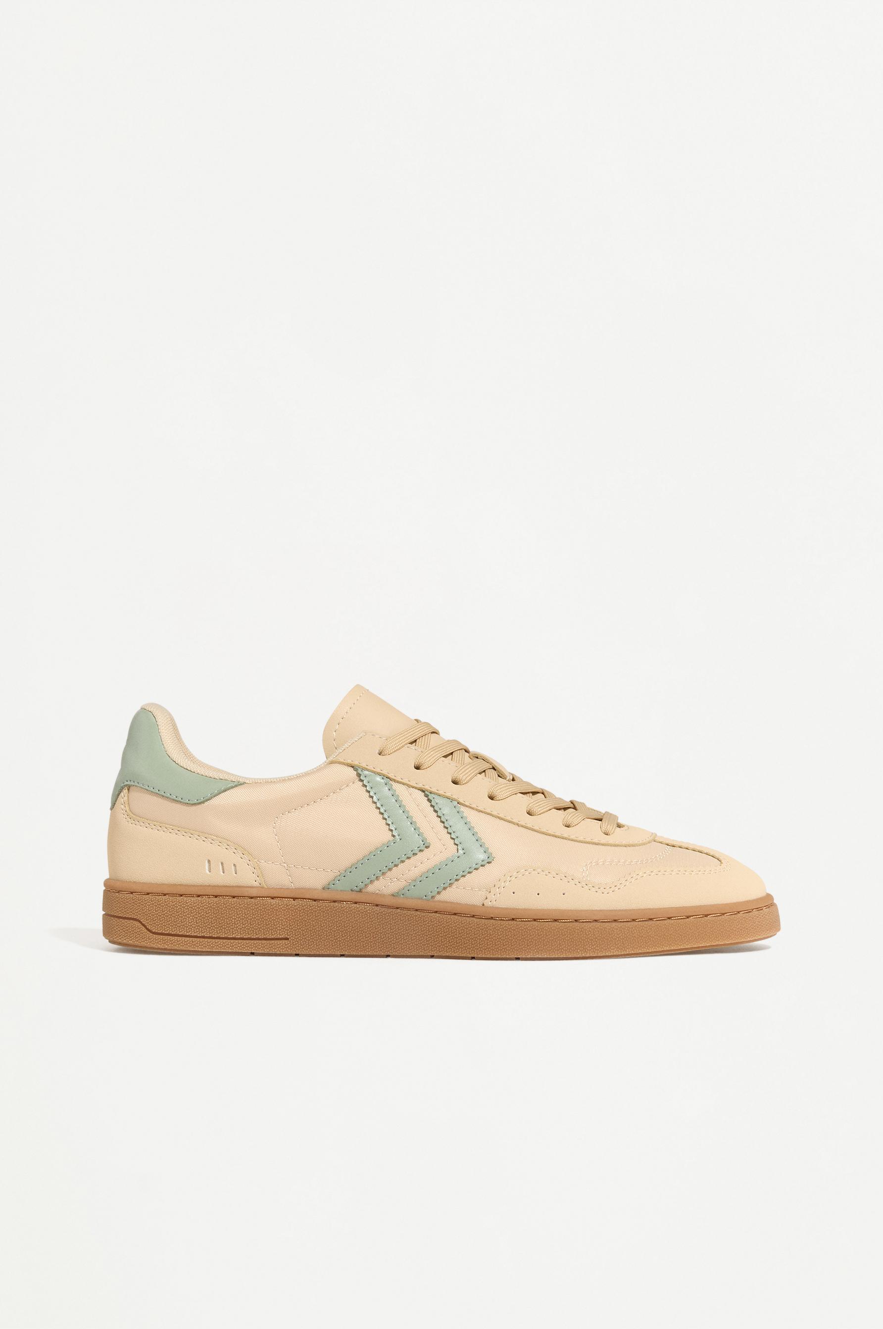 Hummel sneakers — BEIGE
