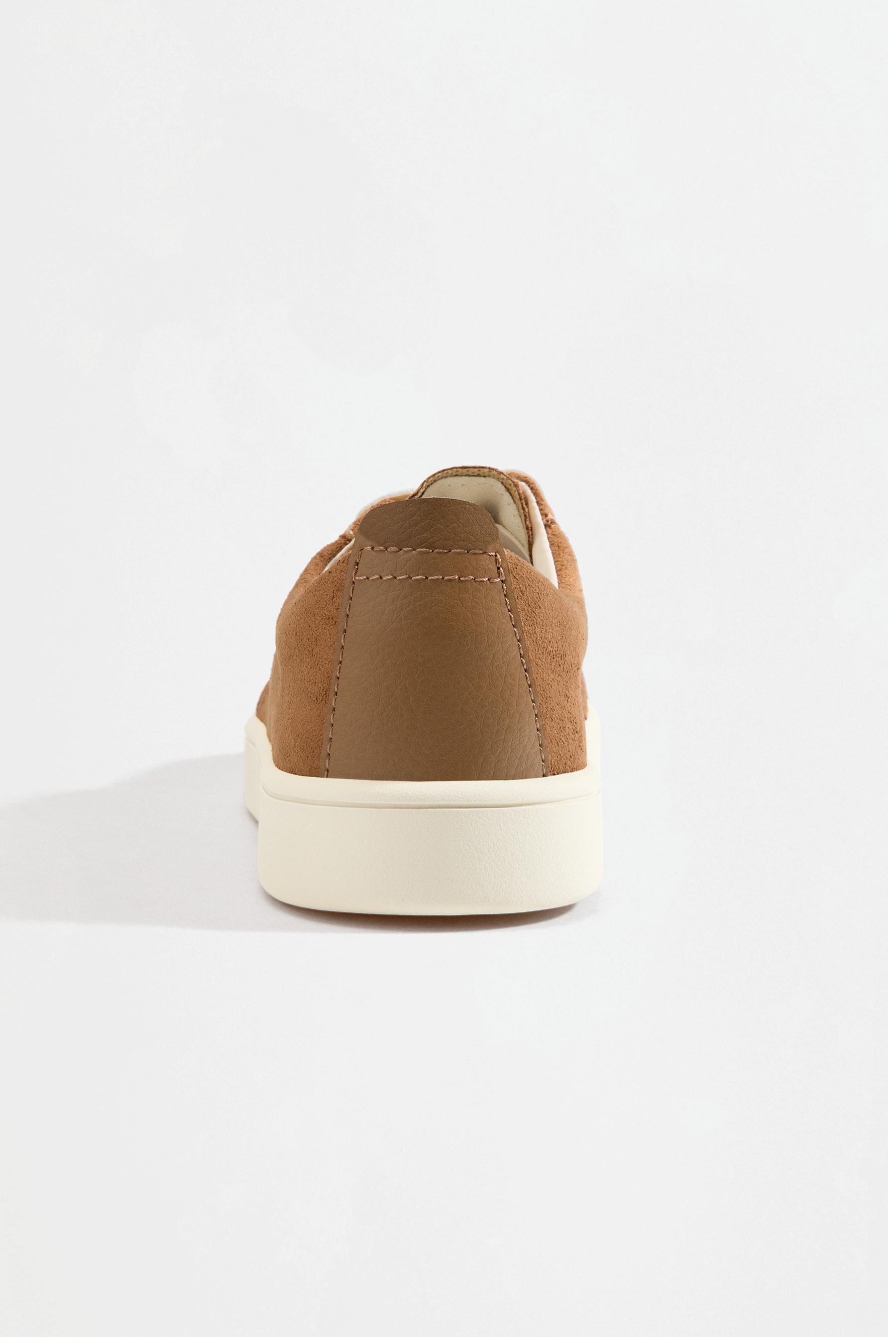 Casual sneakers — LEATHER