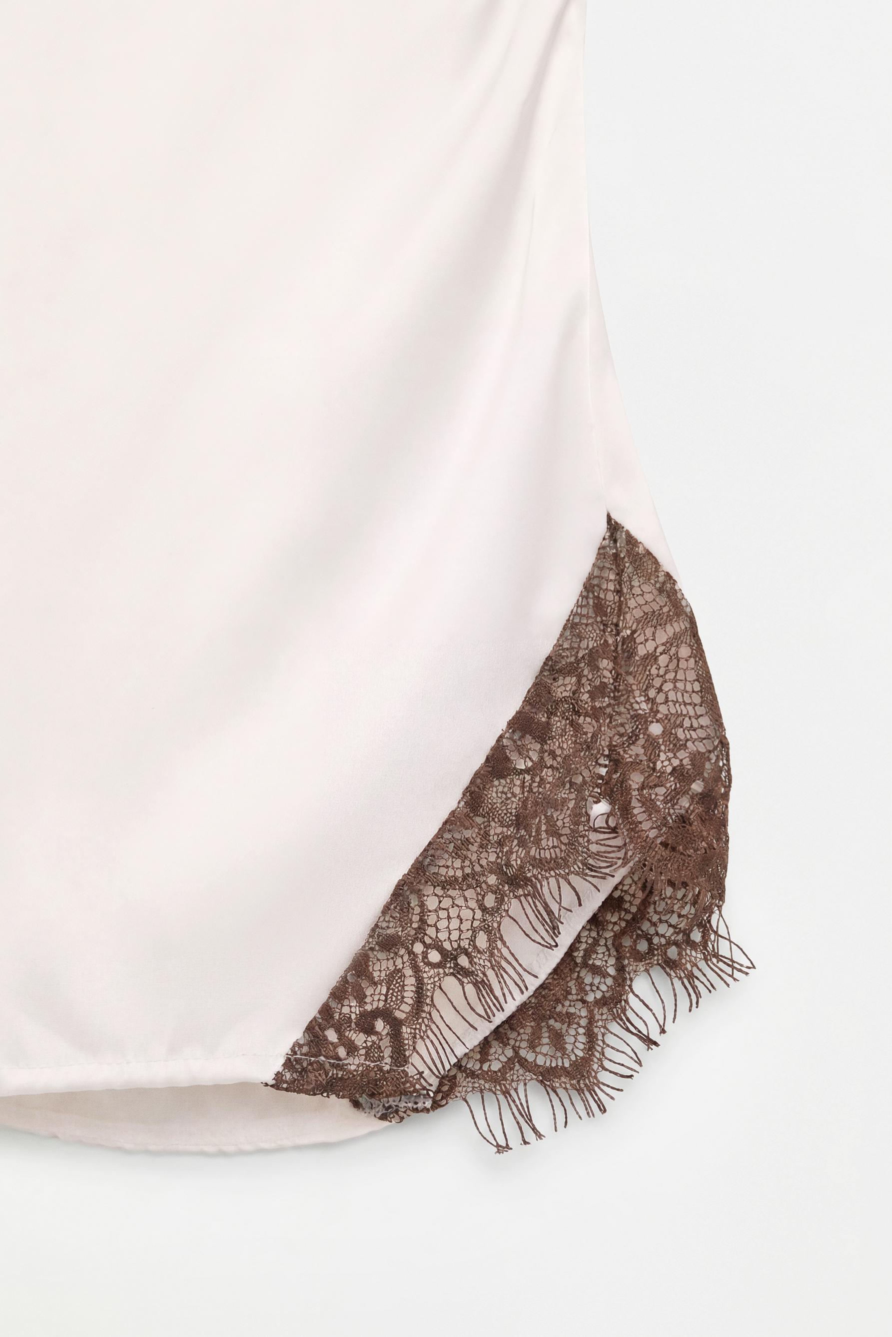 Satin lace shorts — WHITE
