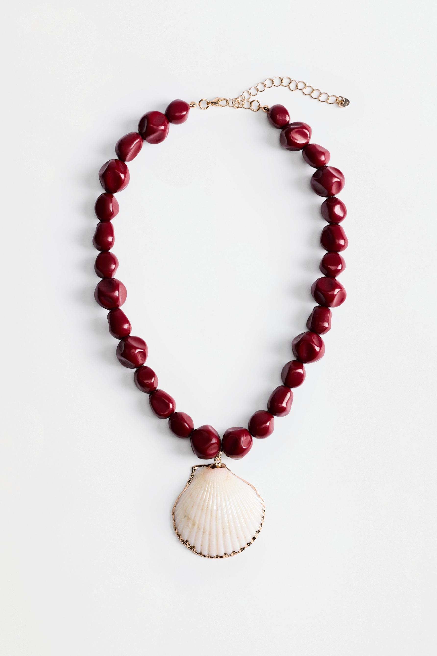Bead and seashell necklace — BURGUNDY