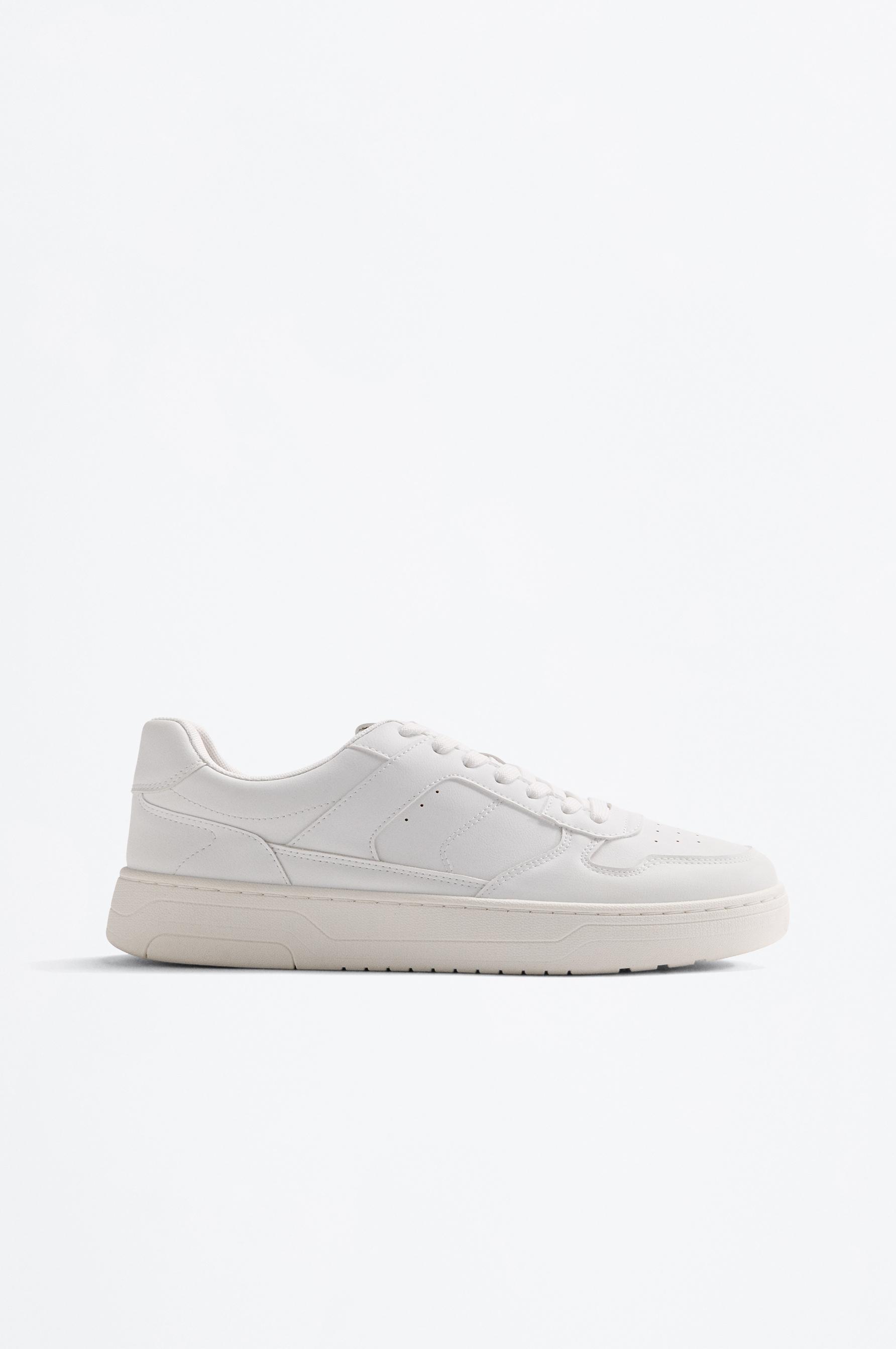 Casual sneakers — WHITE