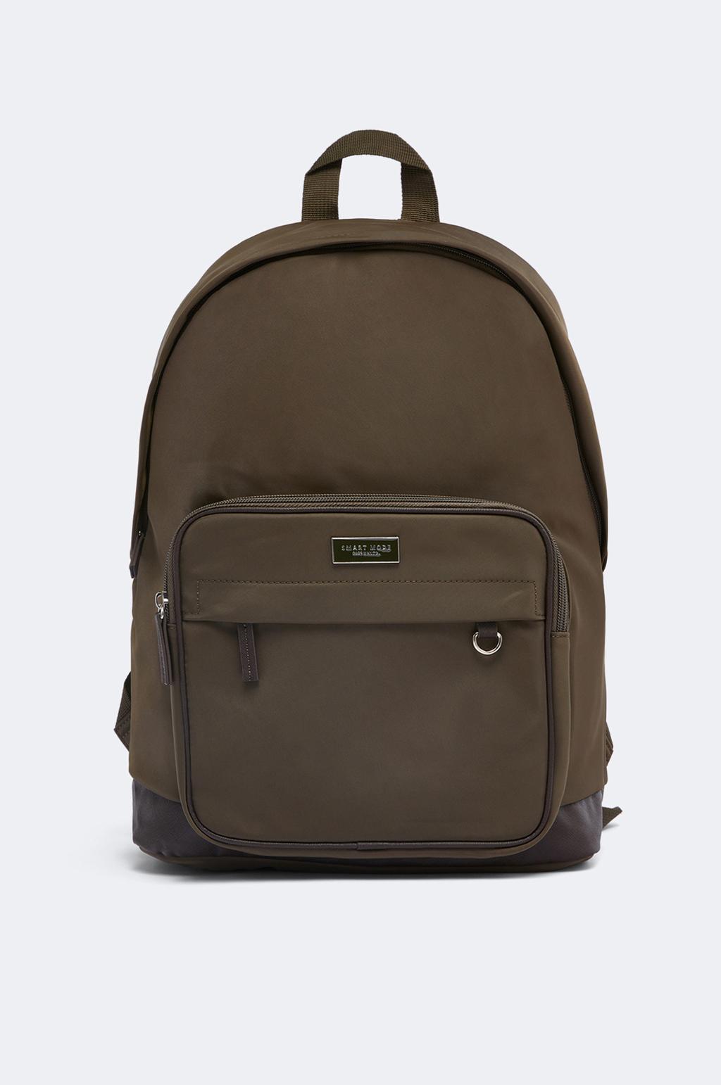 Smart mode zipped backpack