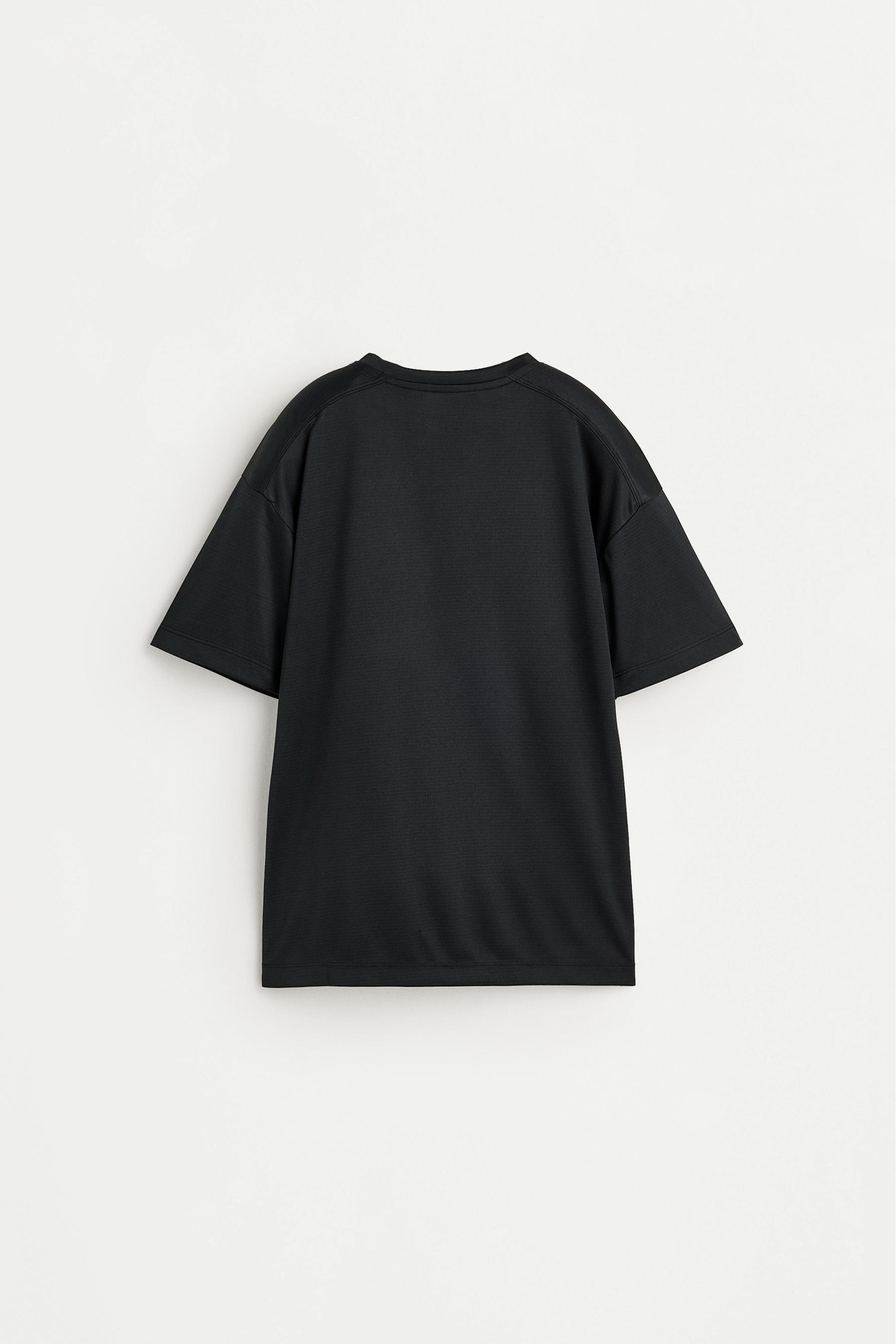 Sports T-shirt — BLACK