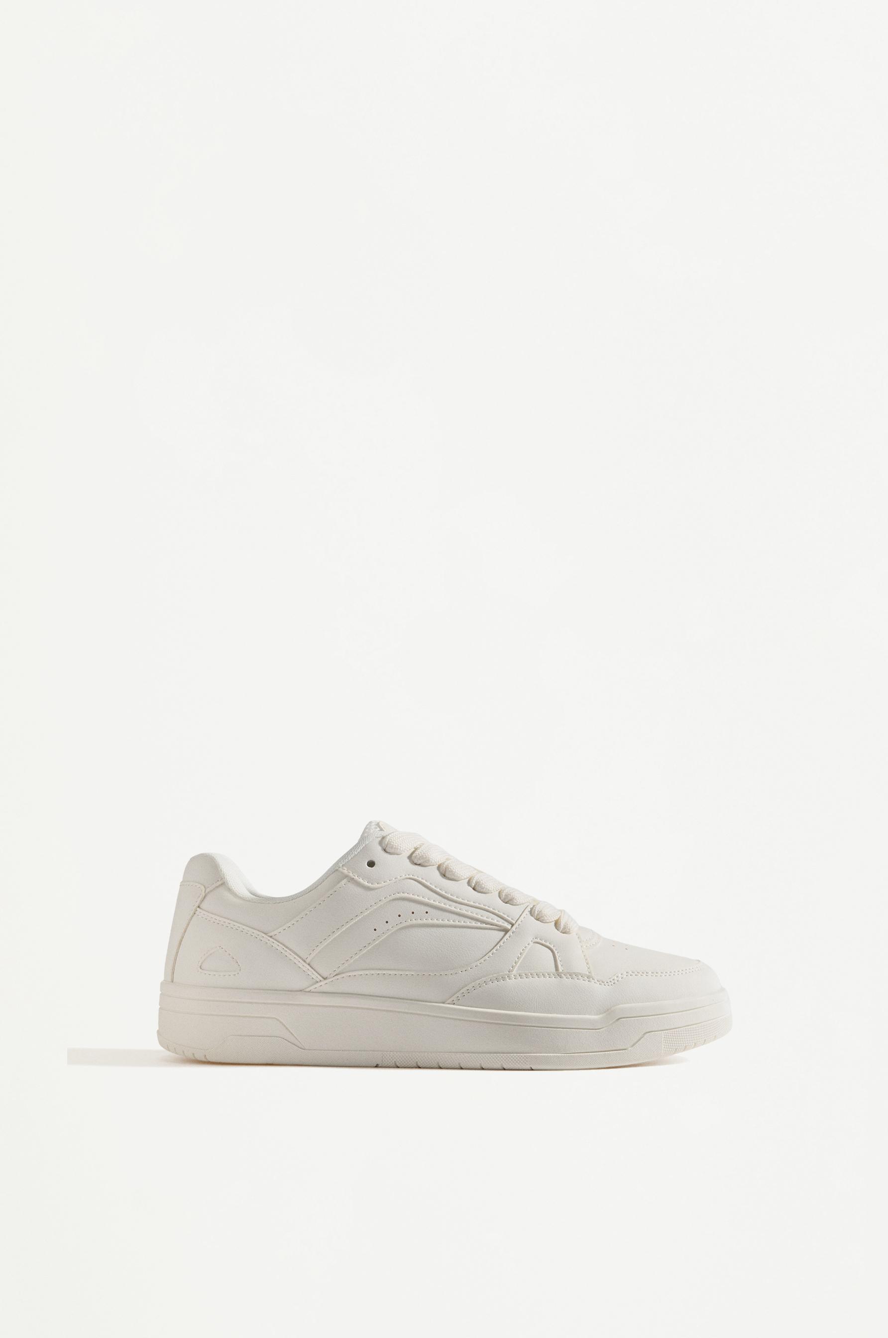 Casual sneakers — WHITE
