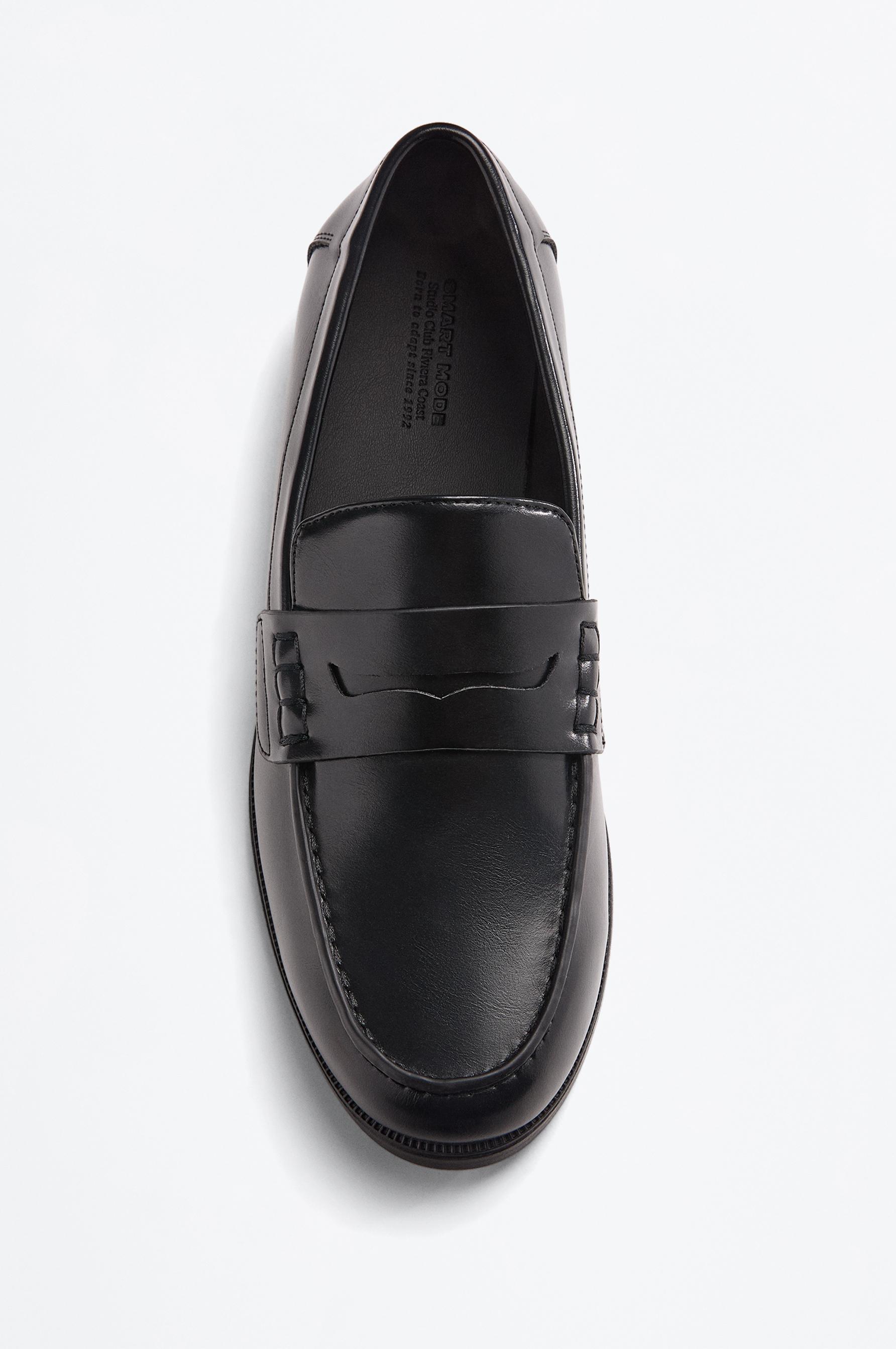 Loafer shoe — BLACK