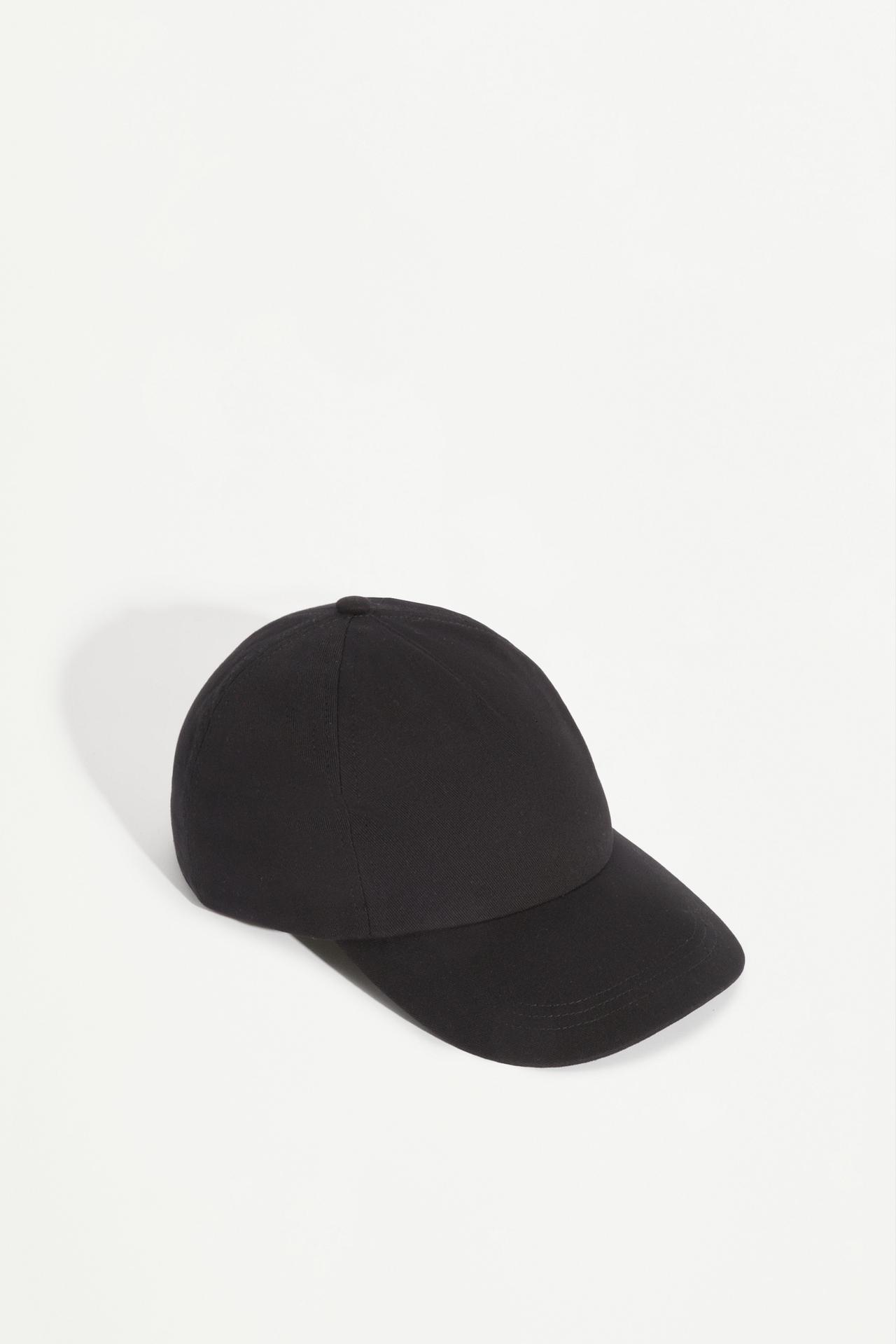 Basic cap — BLACK