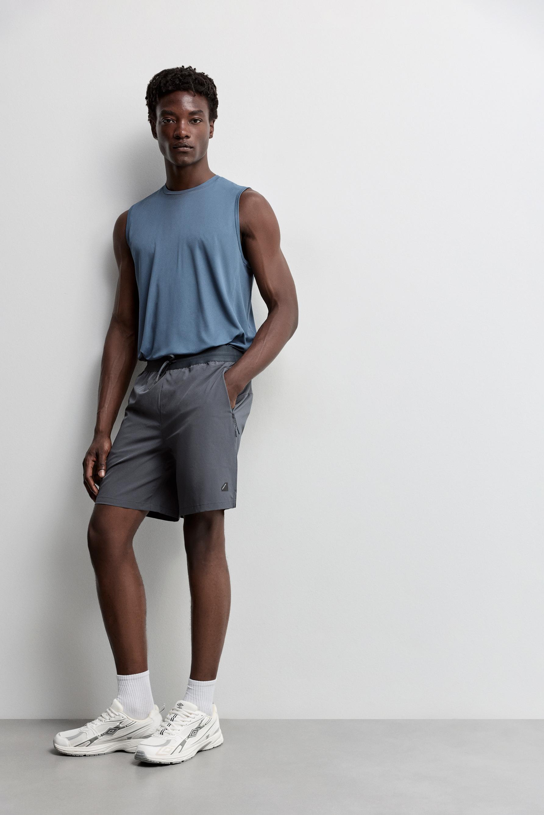 Bermuda sports shorts — STEEL BLUE