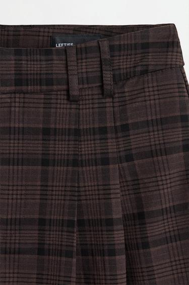 Pleated high-waist suede Bermuda shorts — GREY TONES 7
