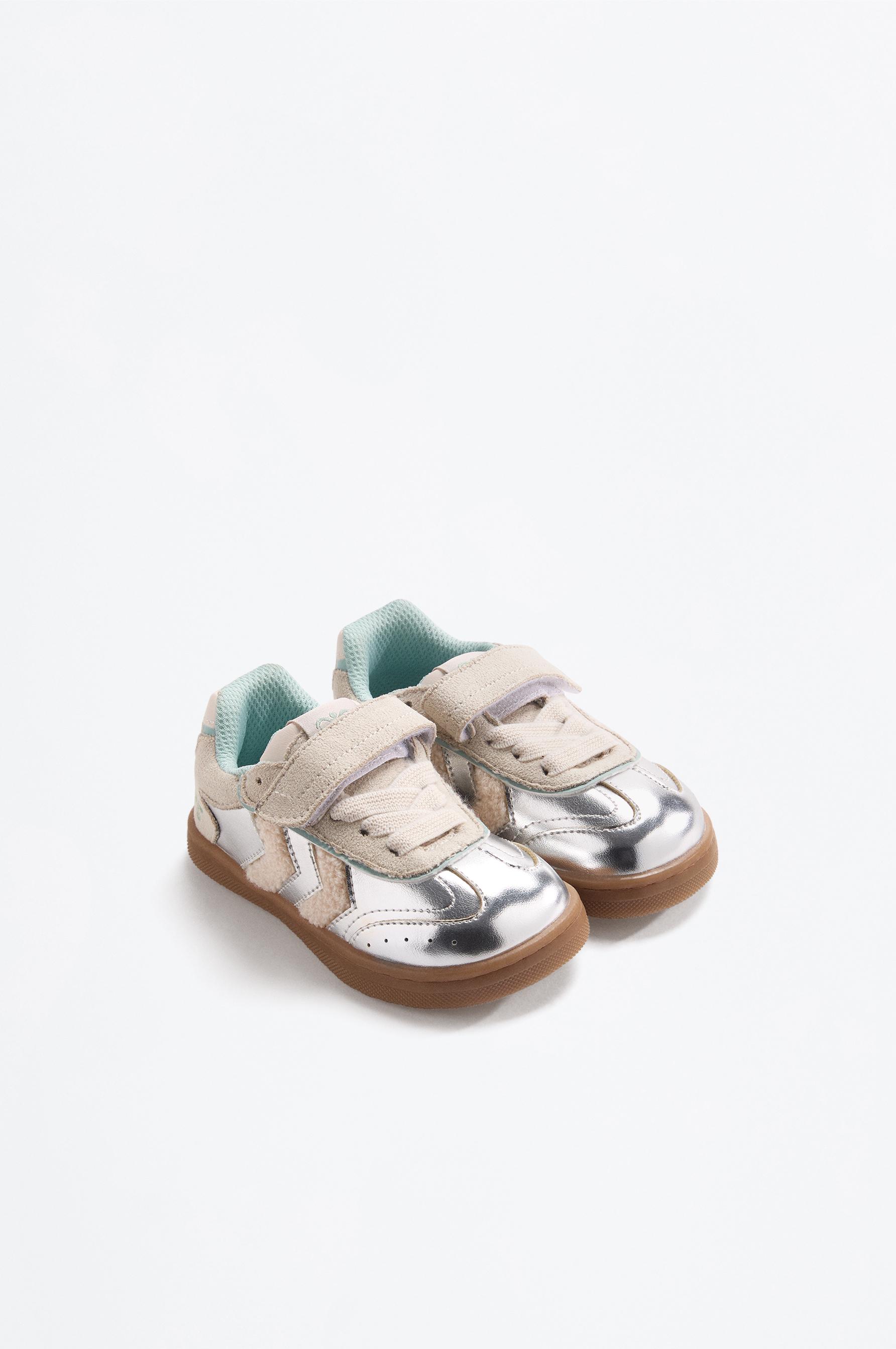 Hummel Metallic Barefoot Slipper — SILVER