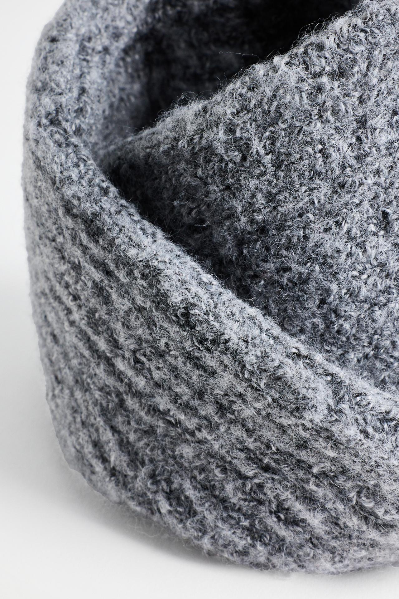 Ribbed knit snood — GREY