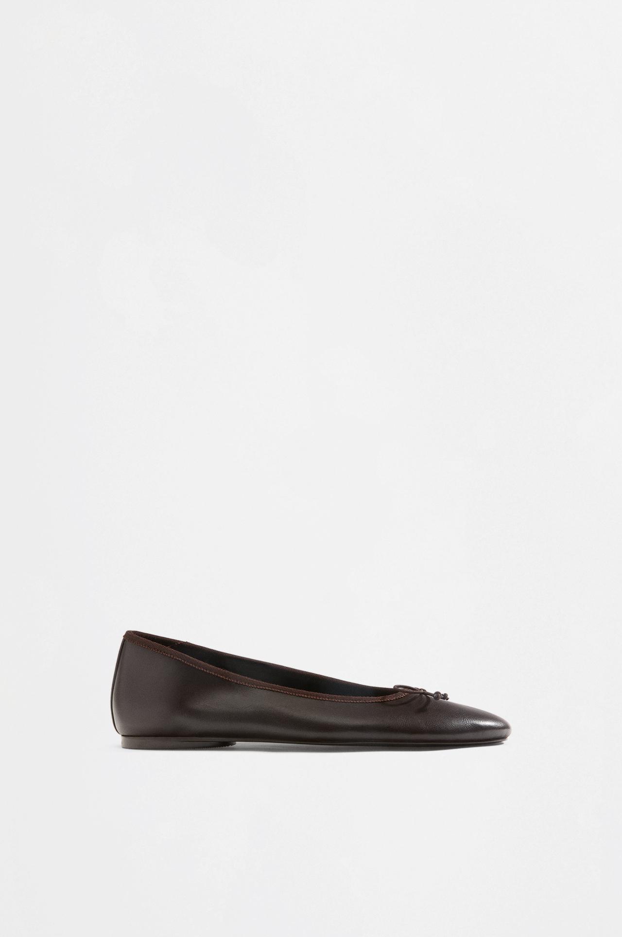 Bow ballet flats — BROWN