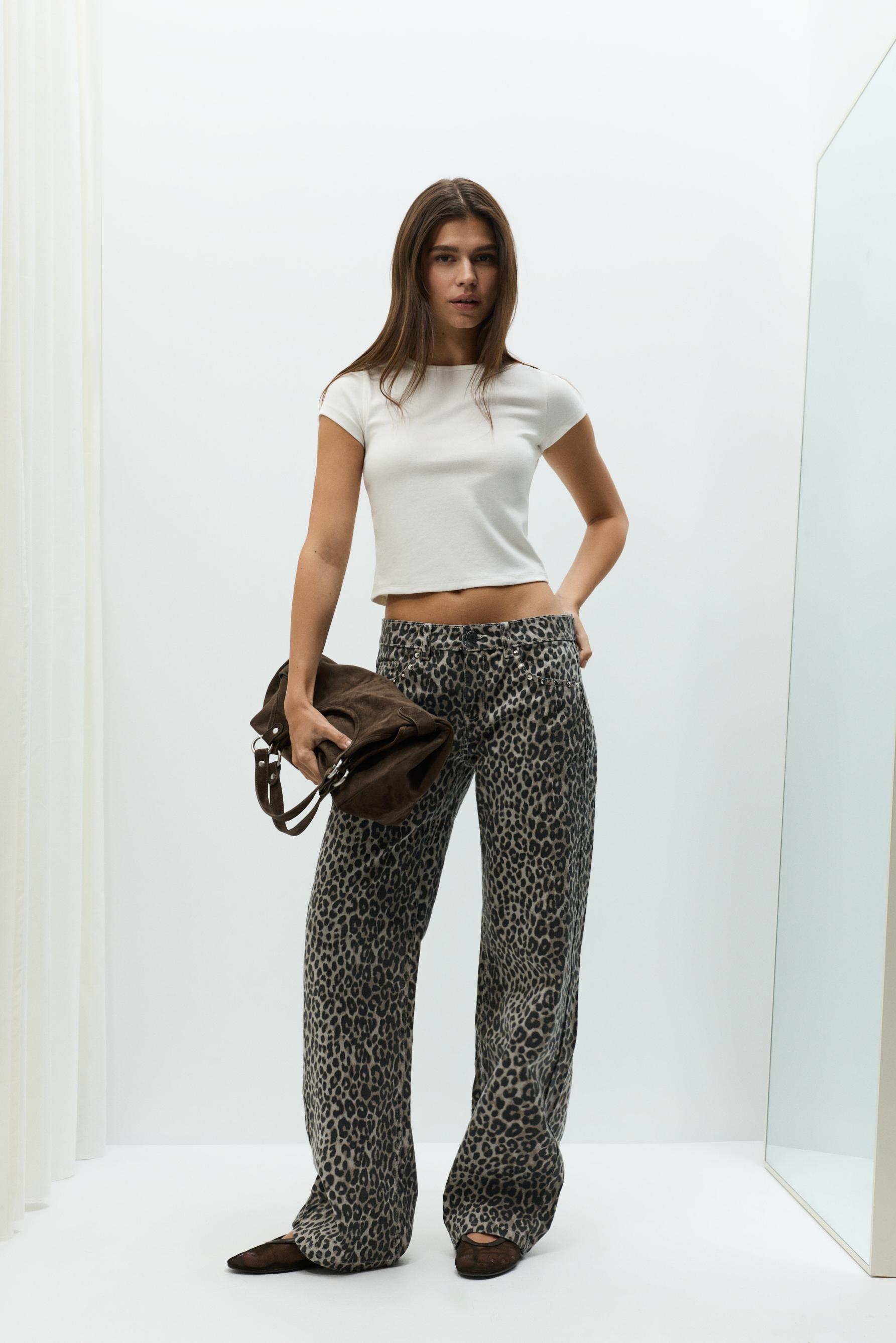 Studded animal print baggy jeans — LEOPARD PRINT
