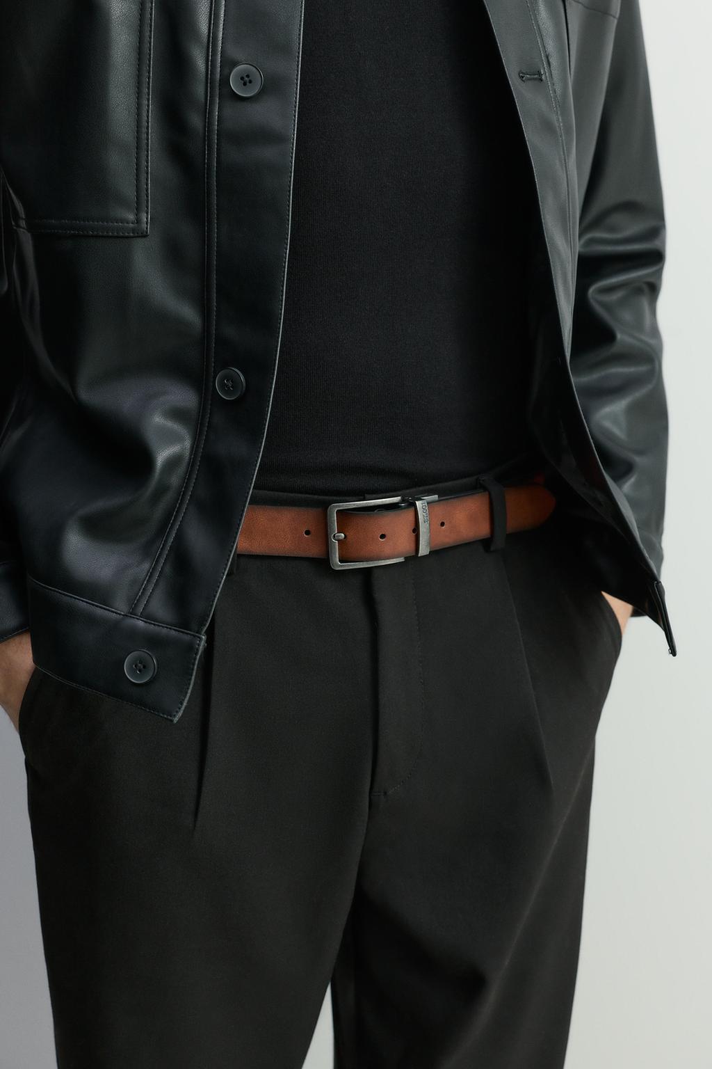 Reversible belt